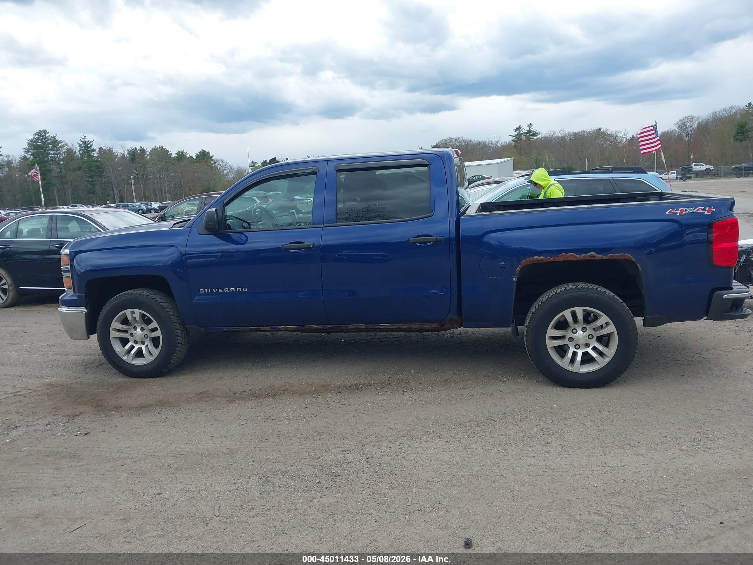 2014 Chevrolet Silverado 1500 1lt Синий vin: 3GCUKREC5EG336779