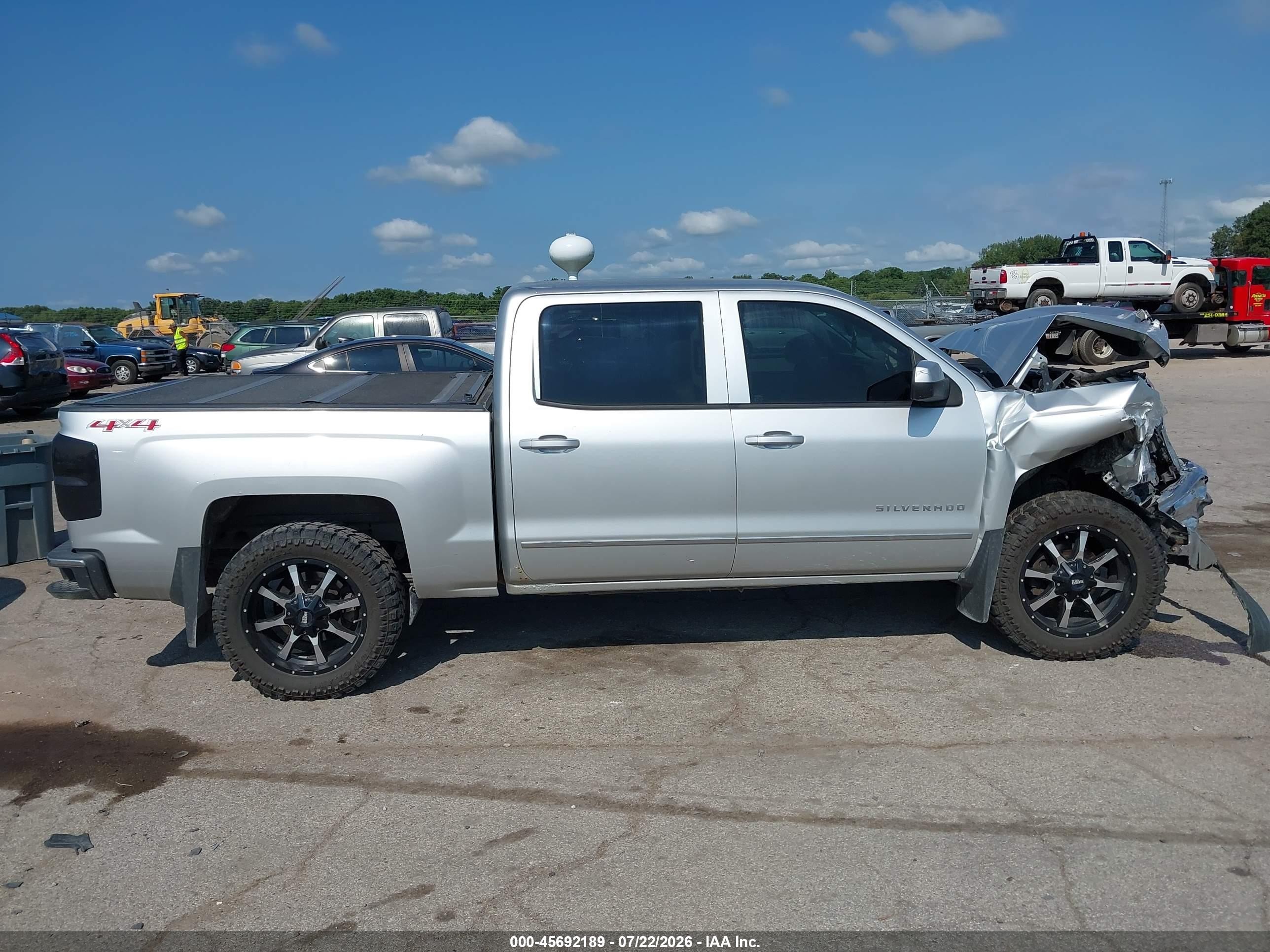 2014 Chevrolet Silverado 1500 Lt Серебряный vin: 3GCUKREC5EG432542
