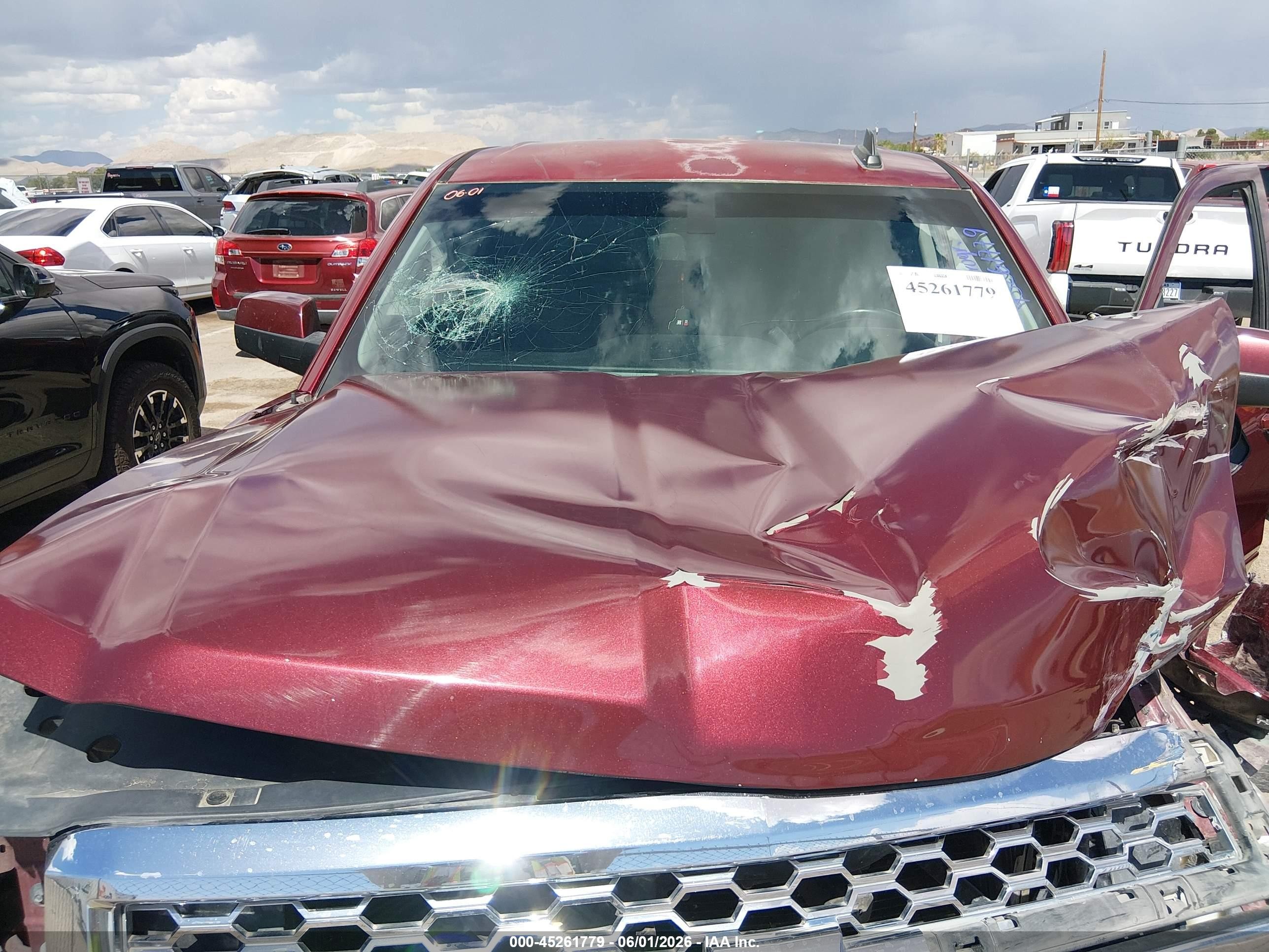 2015 Chevrolet Silverado 1500 1lt Maroon vin: 3GCUKREC5FG102028