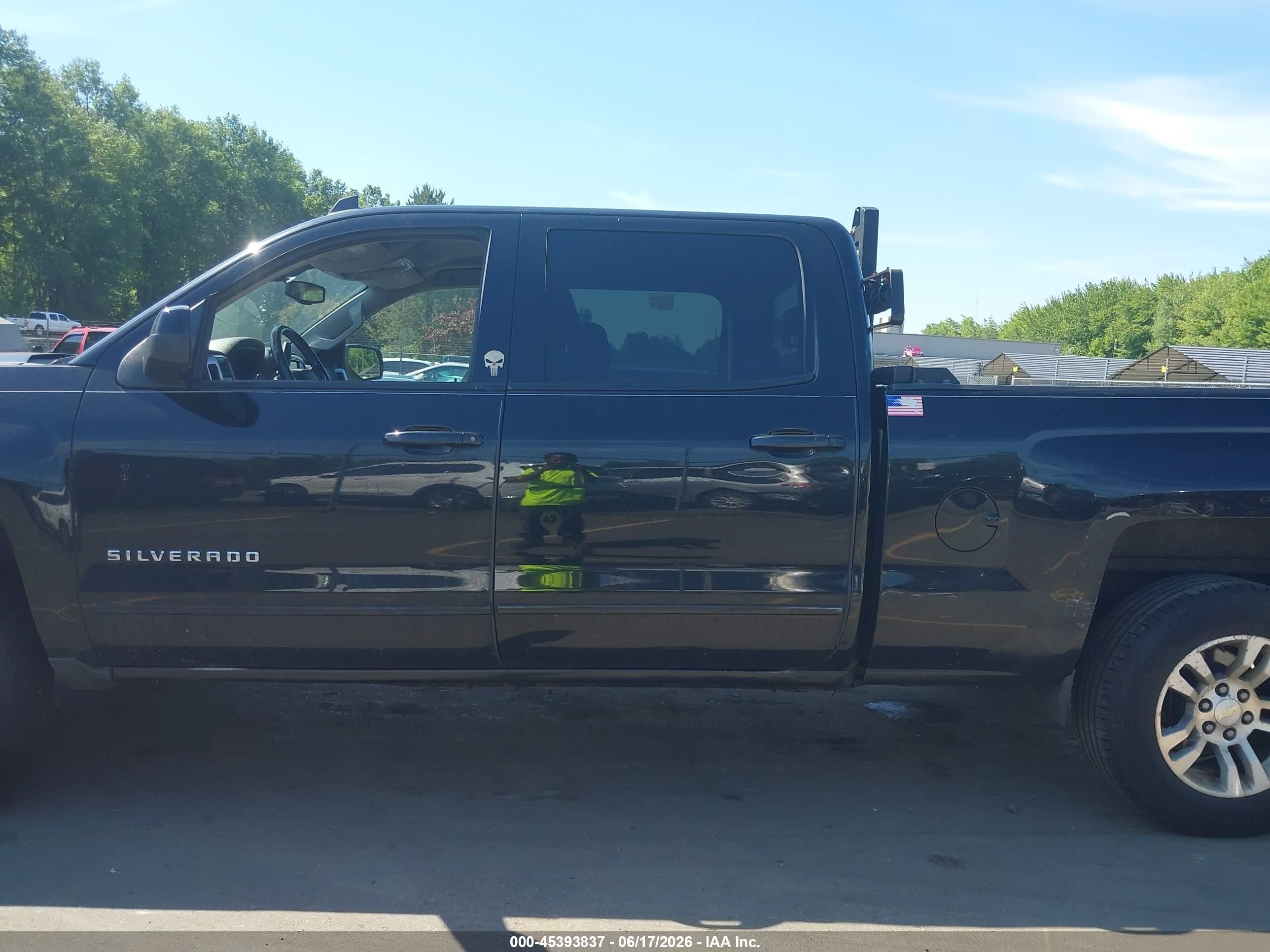 2015 Chevrolet Silverado 1500 Lt Black vin: 3GCUKREC5FG181474