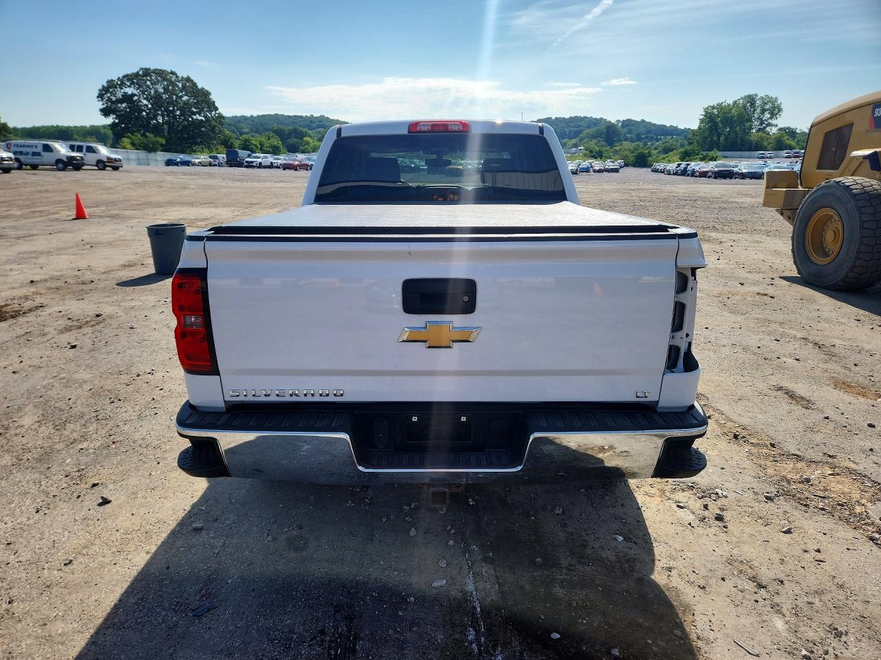 2015 Chevrolet Silverado K1500 Lt White vin: 3GCUKREC5FG237980
