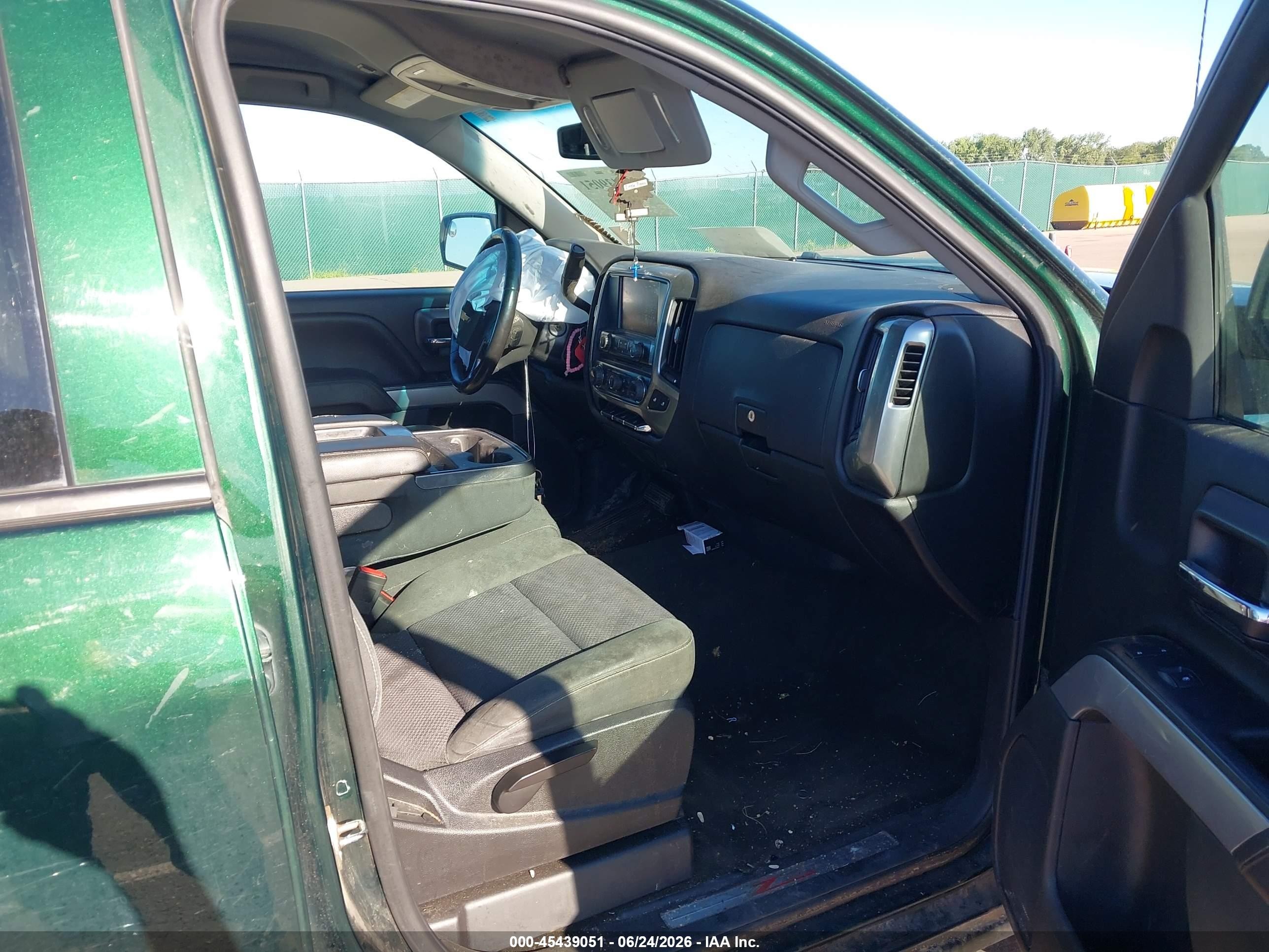 2015 Chevrolet Silverado 1500 Lt Green vin: 3GCUKREC5FG384610