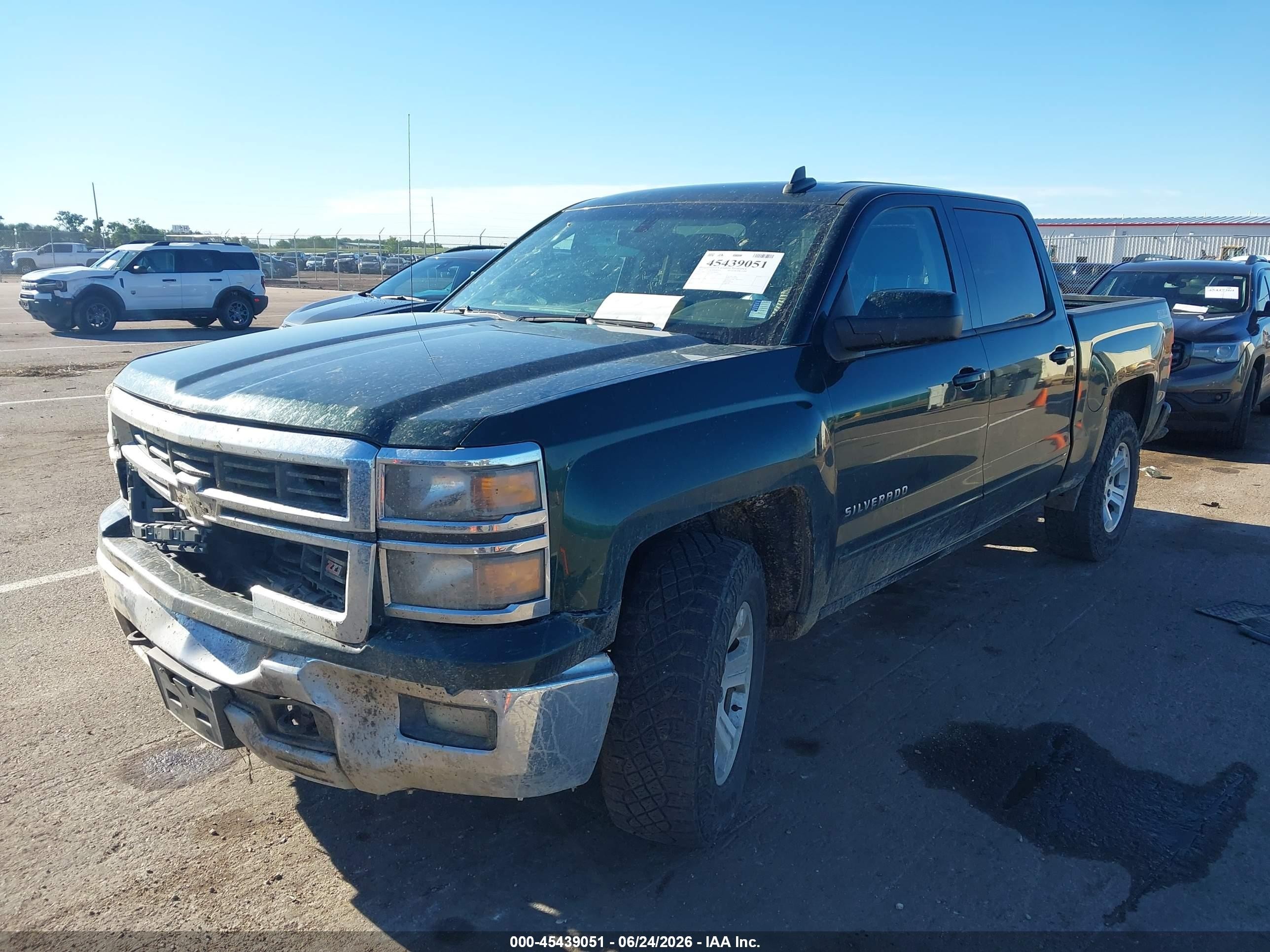 2015 Chevrolet Silverado 1500 Lt Green vin: 3GCUKREC5FG384610