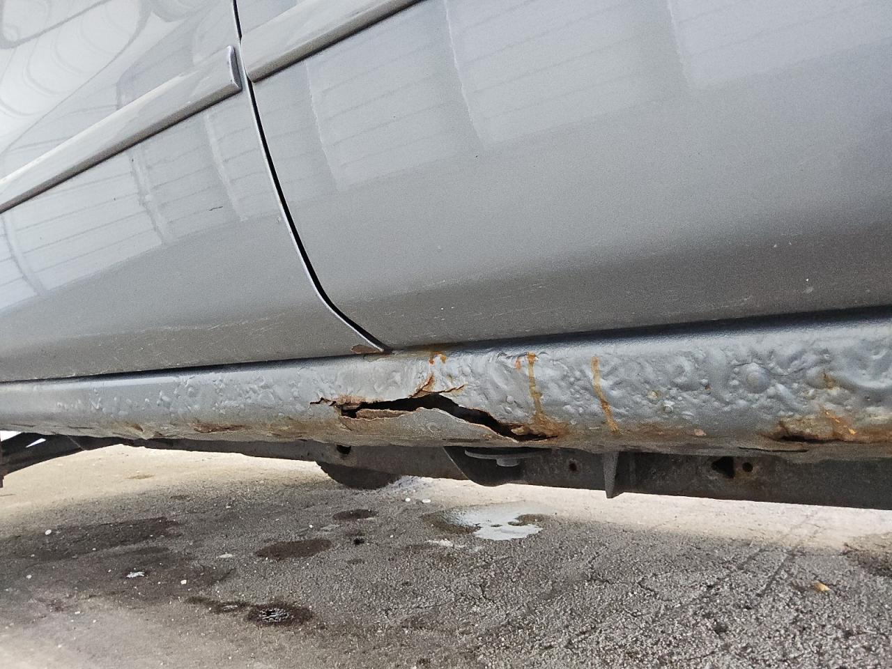 2015 Chevrolet Silverado K1500 Lt Blue vin: 3GCUKREC5FG522100 Damage: Left Rocker Panel, Corrosion, Severe Damage