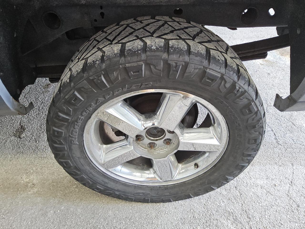2015 Chevrolet Silverado K1500 Lt Blue vin: 3GCUKREC5FG522100 Damage: Left Rear Wheel, Curb Rash, > 12 Inches