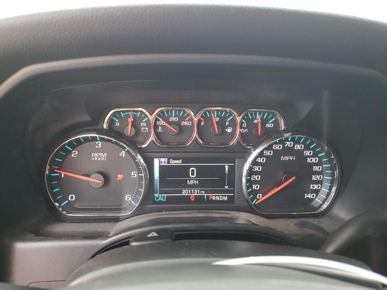 2016 Chevrolet Silverado K1500 Lt   Silver vin: 3GCUKREC5GG171657