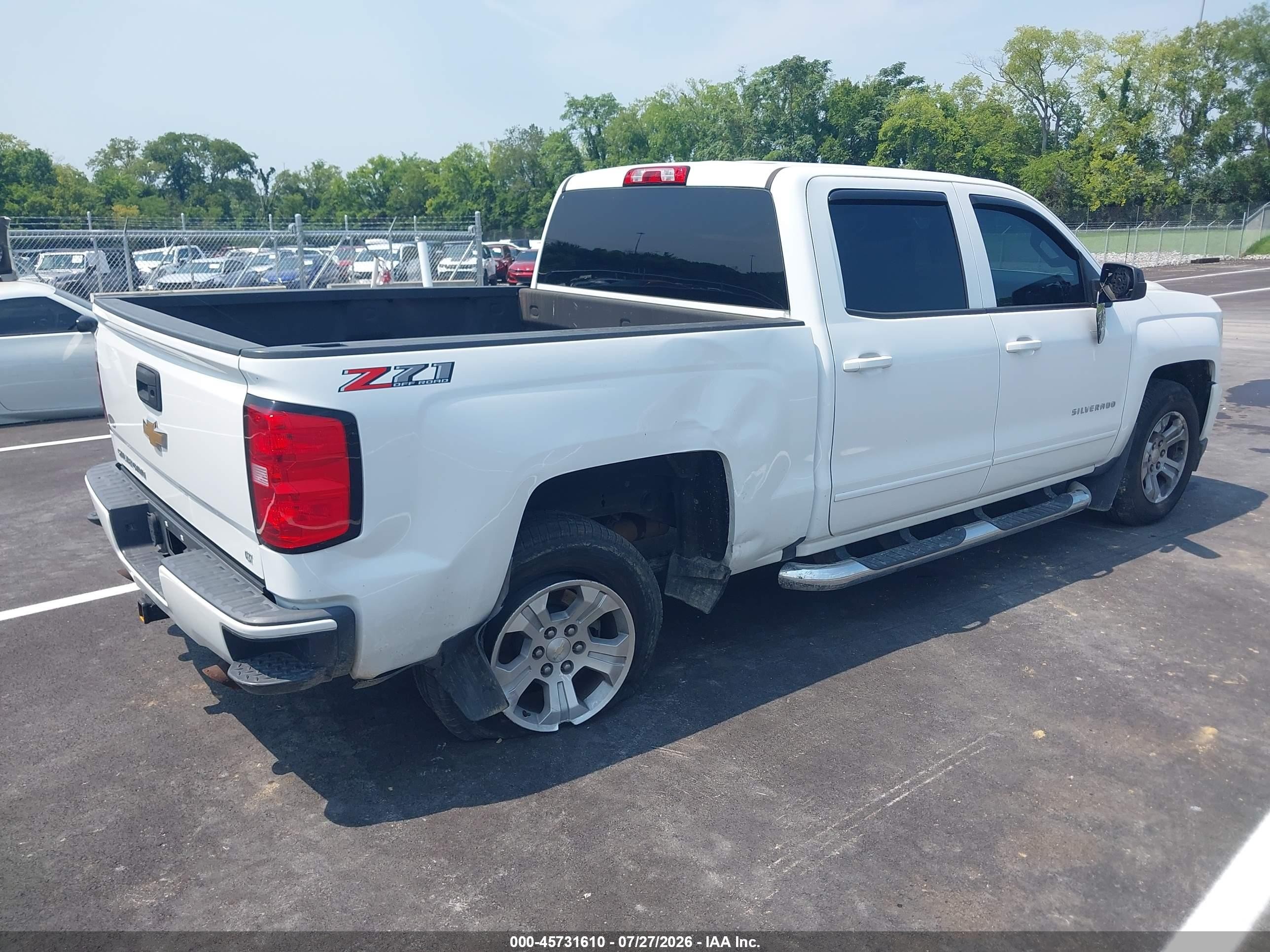 2018 Chevrolet Silverado 1500 2lt White vin: 3GCUKREC5JG563108