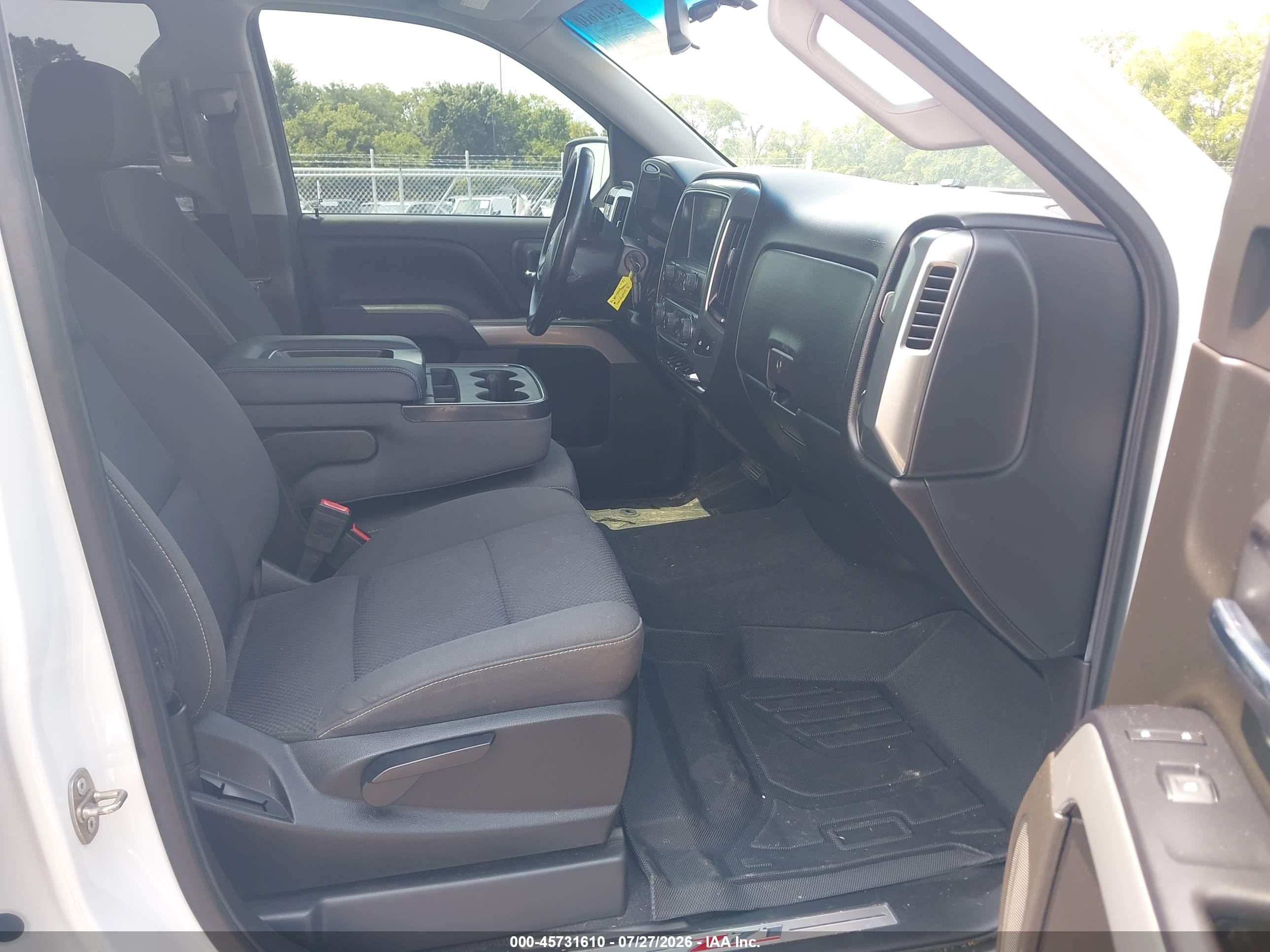 2018 Chevrolet Silverado 1500 2lt White vin: 3GCUKREC5JG563108