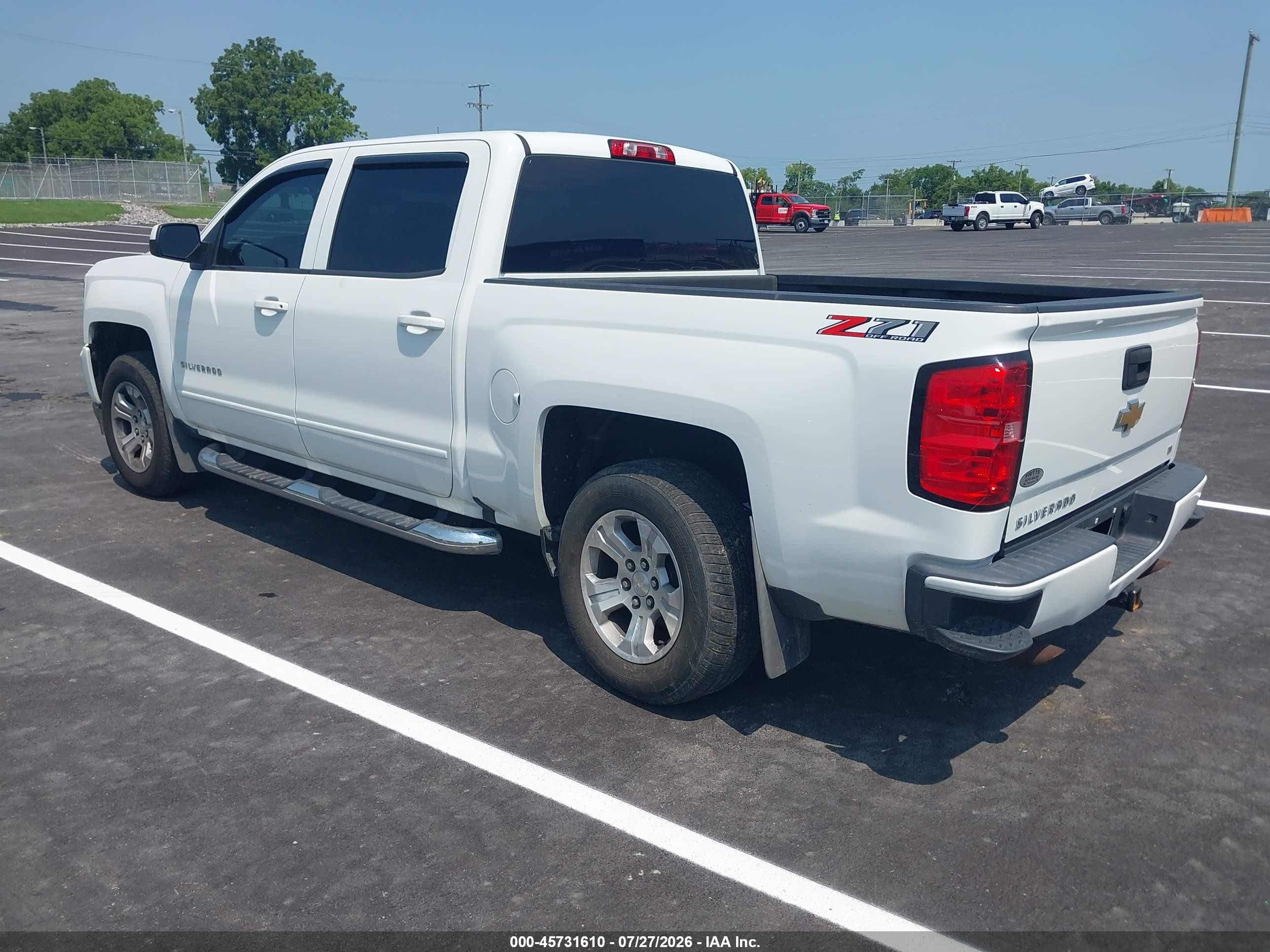 2018 Chevrolet Silverado 1500 2lt White vin: 3GCUKREC5JG563108
