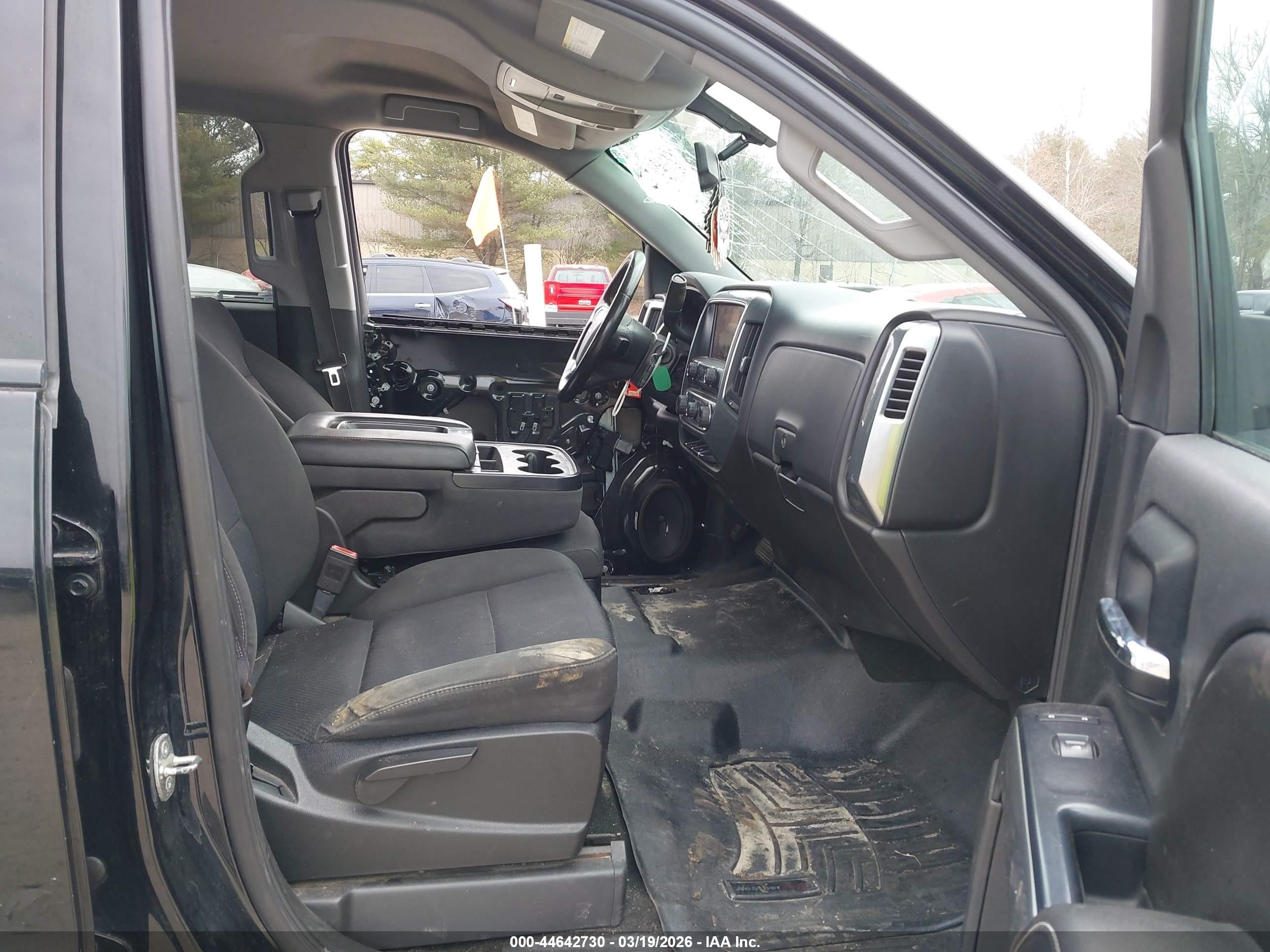 2014 Chevrolet Silverado 1500 1lt Black vin: 3GCUKREC6EG232754