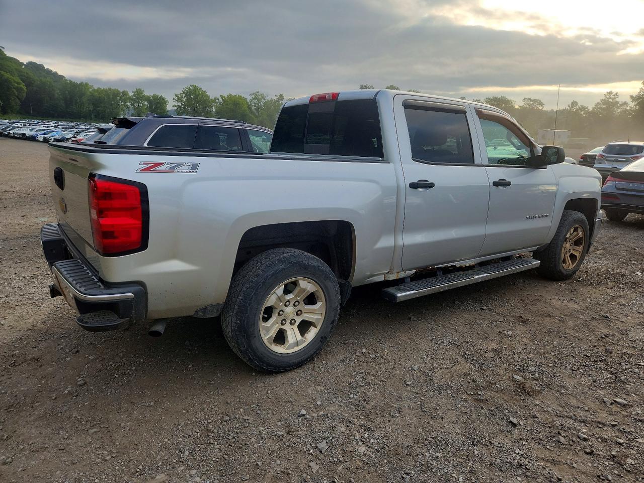 2014 Chevrolet Silverado K1500 Lt Серебряный vin: 3GCUKREC6EG251269