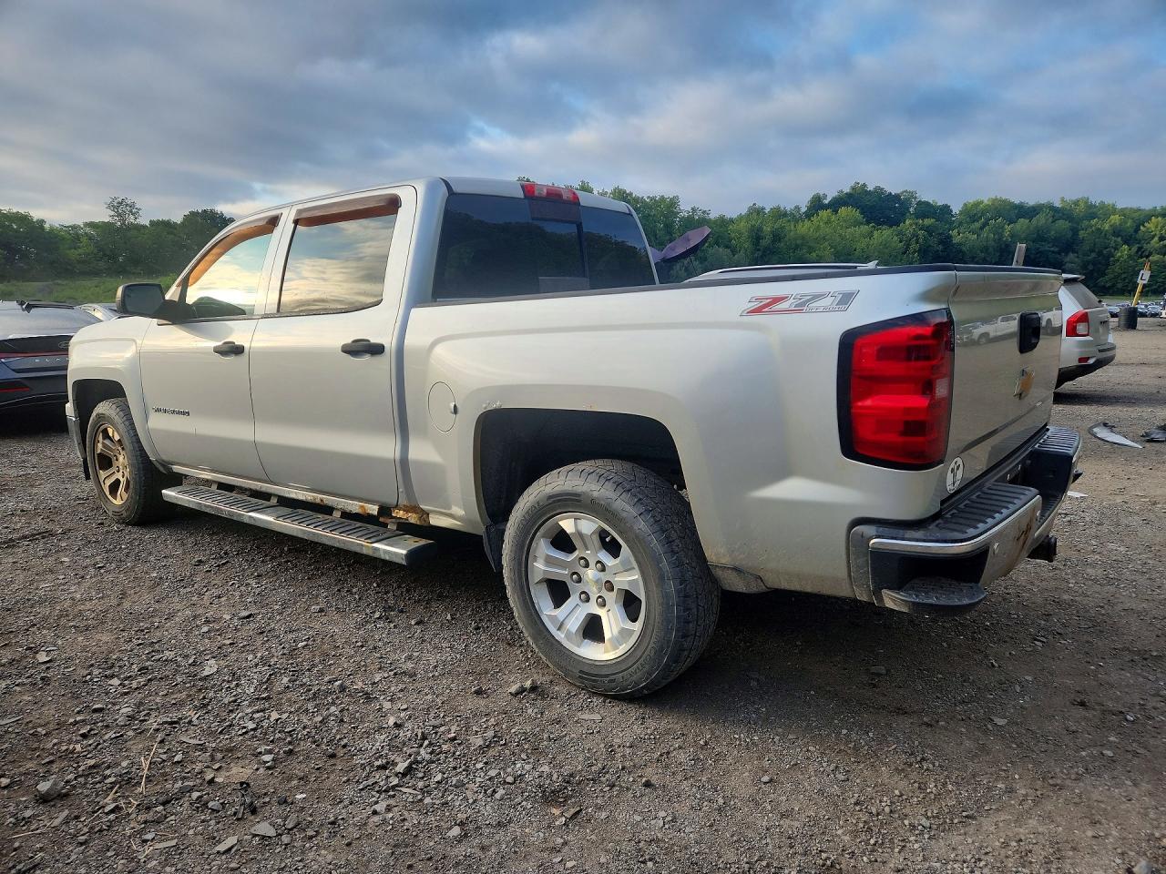 2014 Chevrolet Silverado K1500 Lt Серебряный vin: 3GCUKREC6EG251269