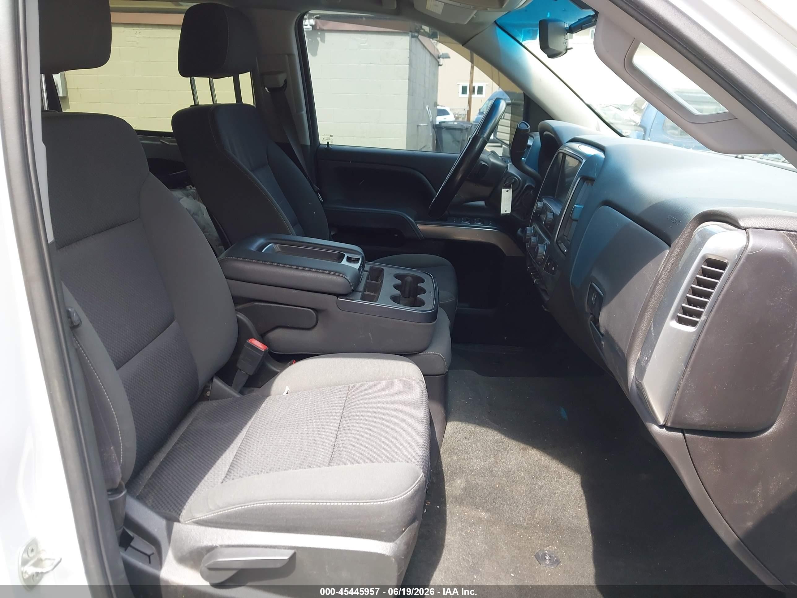 2014 Chevrolet Silverado 1500 Lt White vin: 3GCUKREC6EG291657
