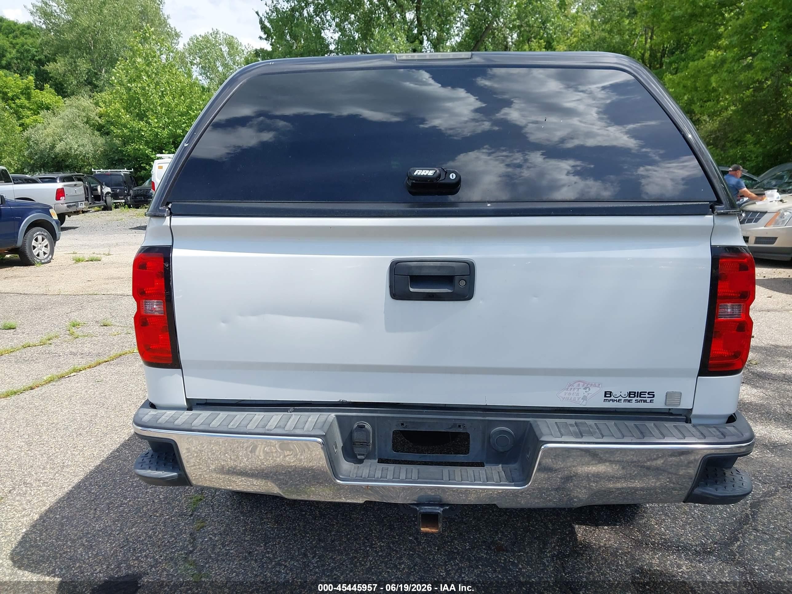 2014 Chevrolet Silverado 1500 Lt White vin: 3GCUKREC6EG291657