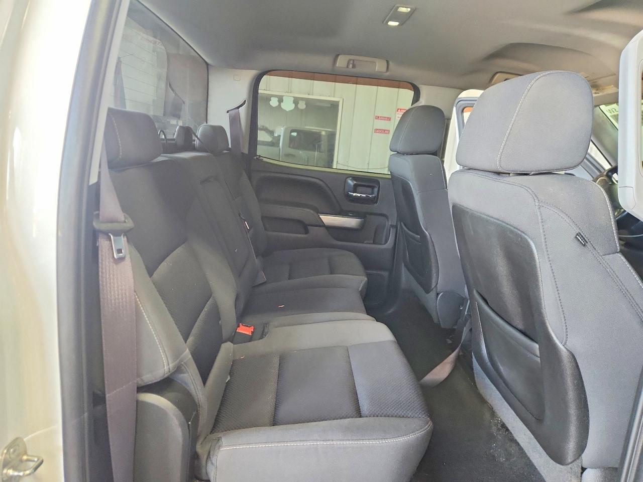 2014 Chevrolet 1500 White vin: 3GCUKREC6EG449897