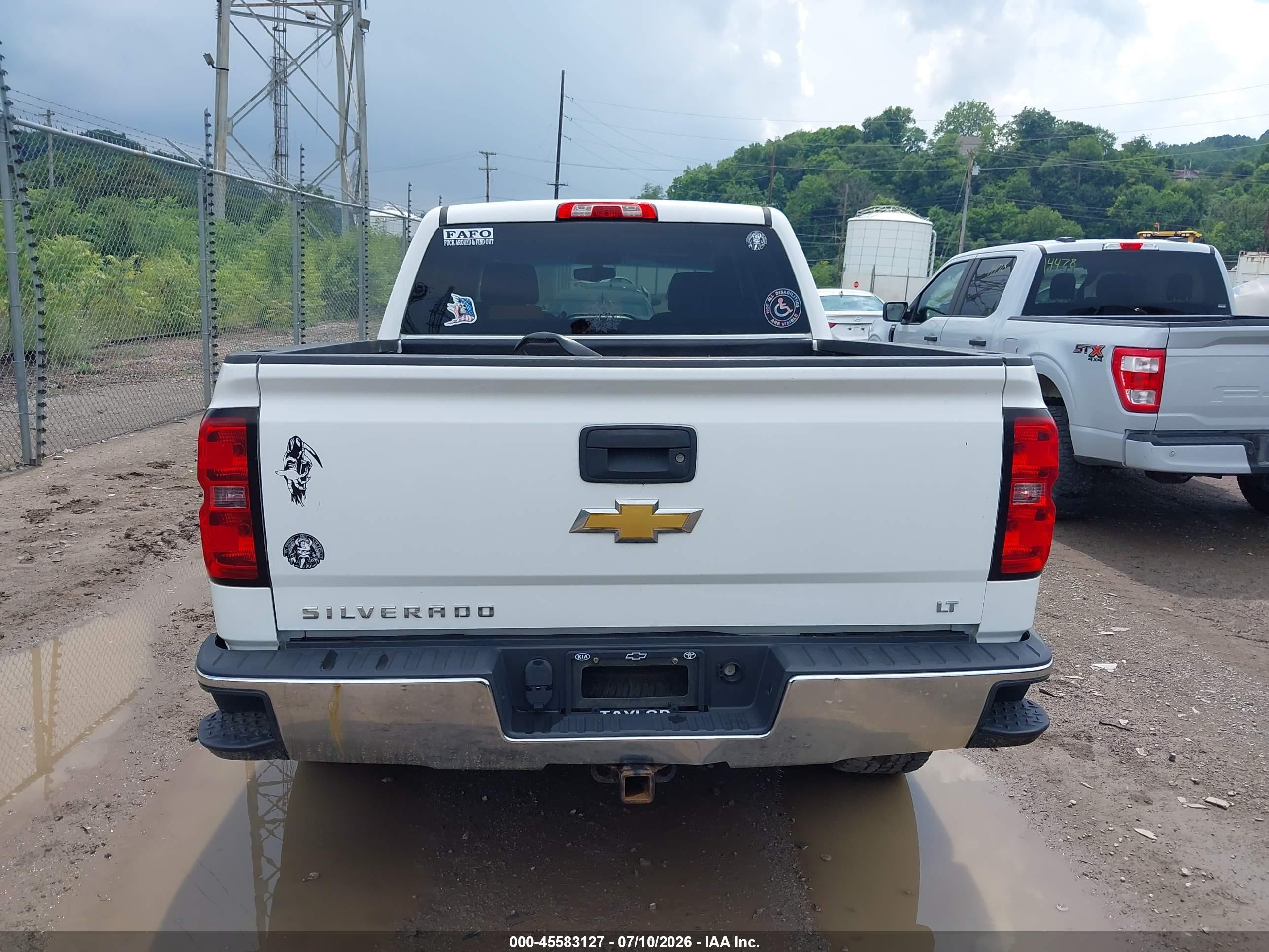 2014 Chevrolet Silverado 1500 Lt White vin: 3GCUKREC6EG490952