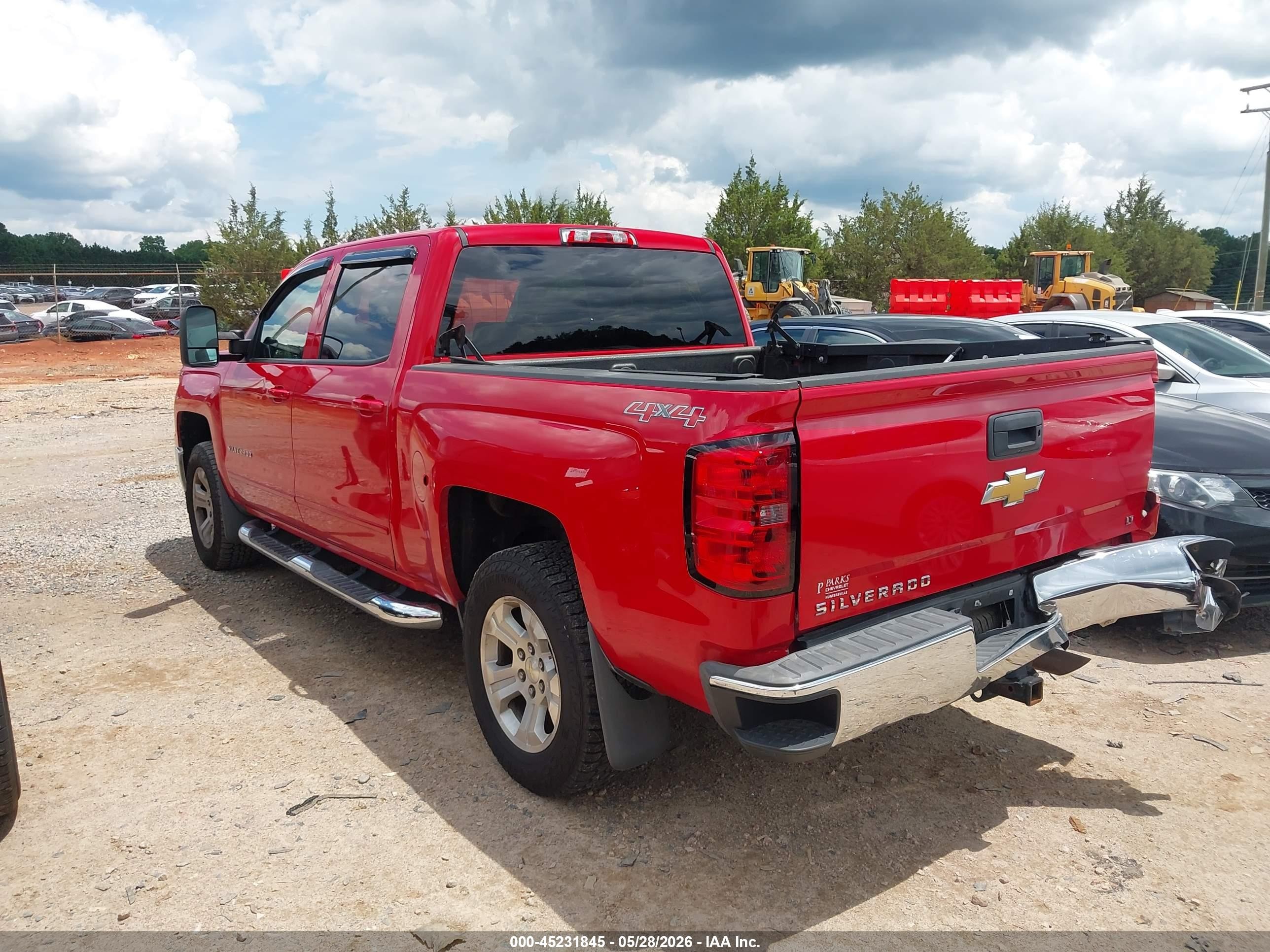 2015 Chevrolet Silverado 1500 1lt Red vin: 3GCUKREC6FG163923