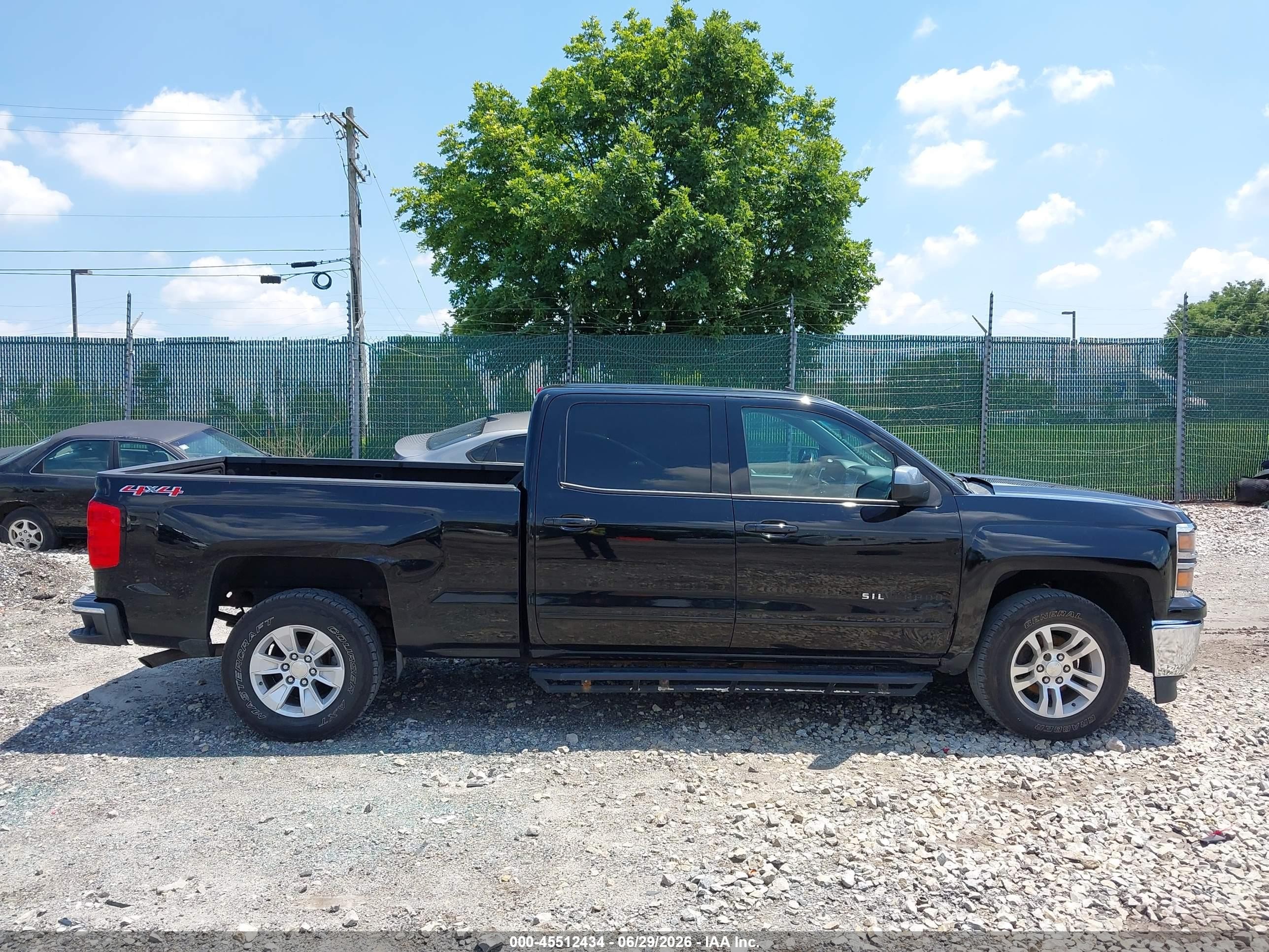 2015 Chevrolet Silverado 1500 Lt Black vin: 3GCUKREC6FG187185