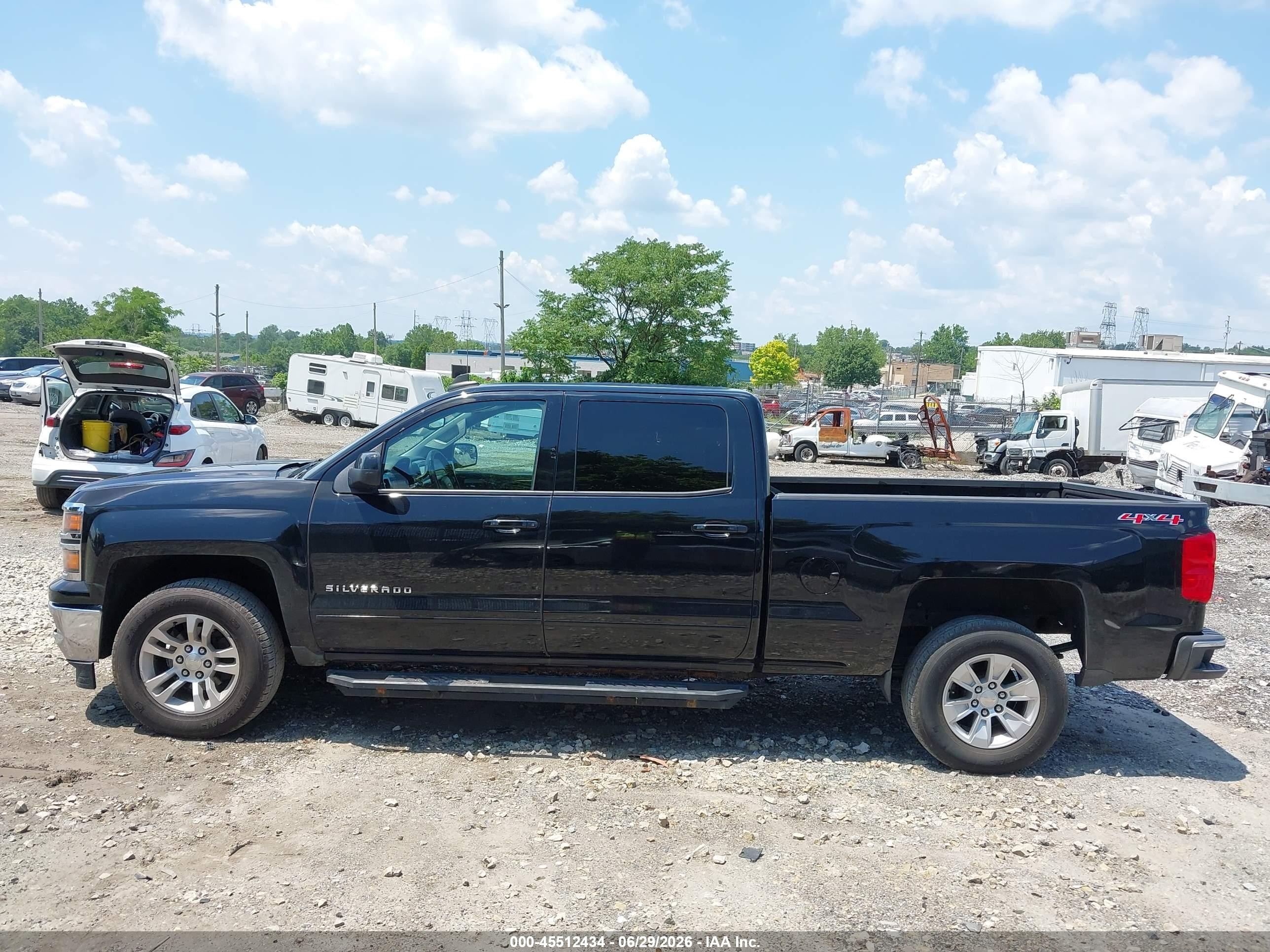2015 Chevrolet Silverado 1500 Lt Black vin: 3GCUKREC6FG187185