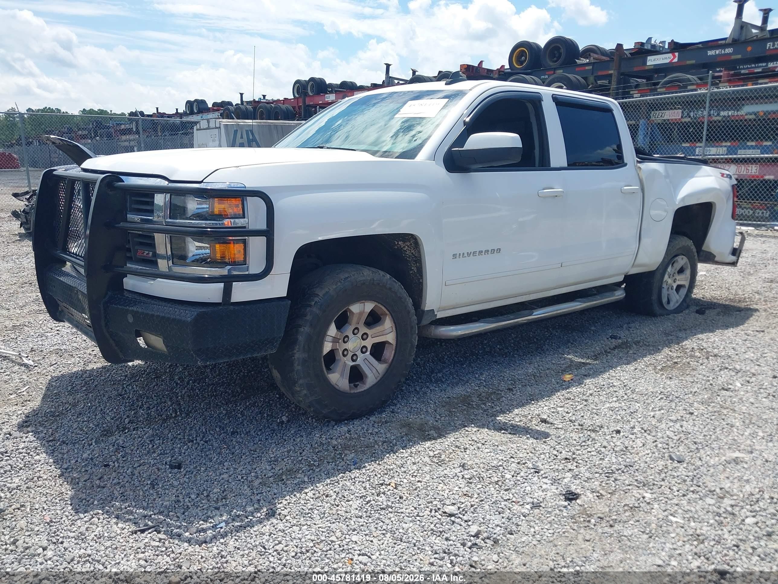 2015 Chevrolet Silverado 1500 Lt White vin: 3GCUKREC6FG342656