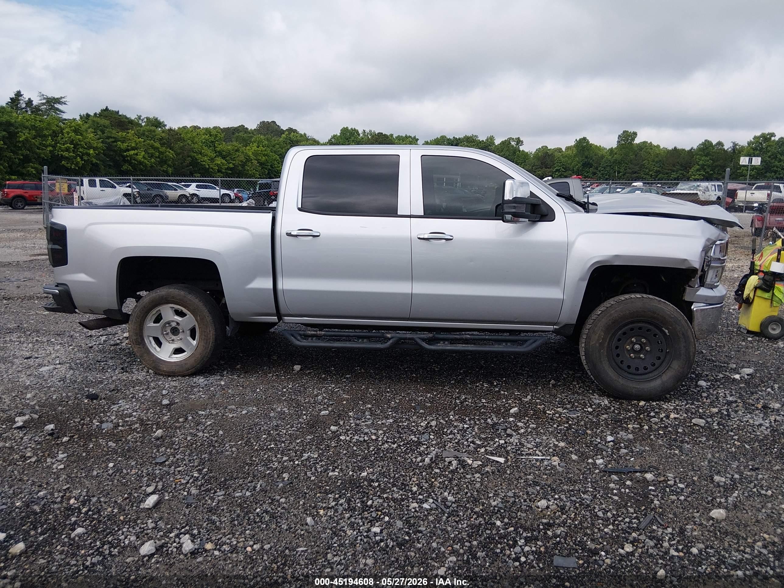 2015 Chevrolet Silverado 1500 1lt Gray vin: 3GCUKREC6FG361823