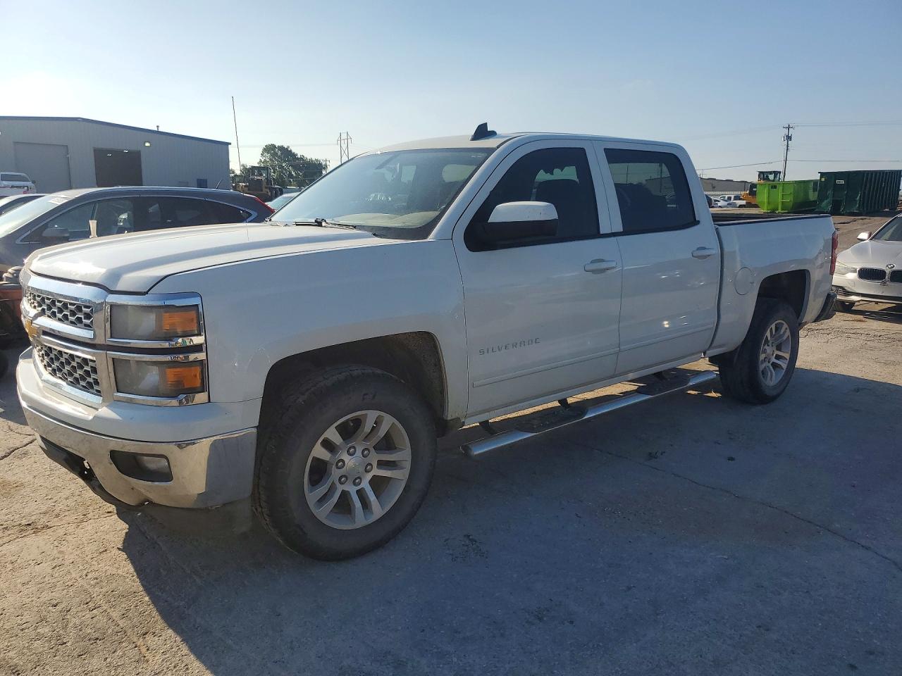 2015 Chevrolet 1500 White vin: 3GCUKREC6FG424211