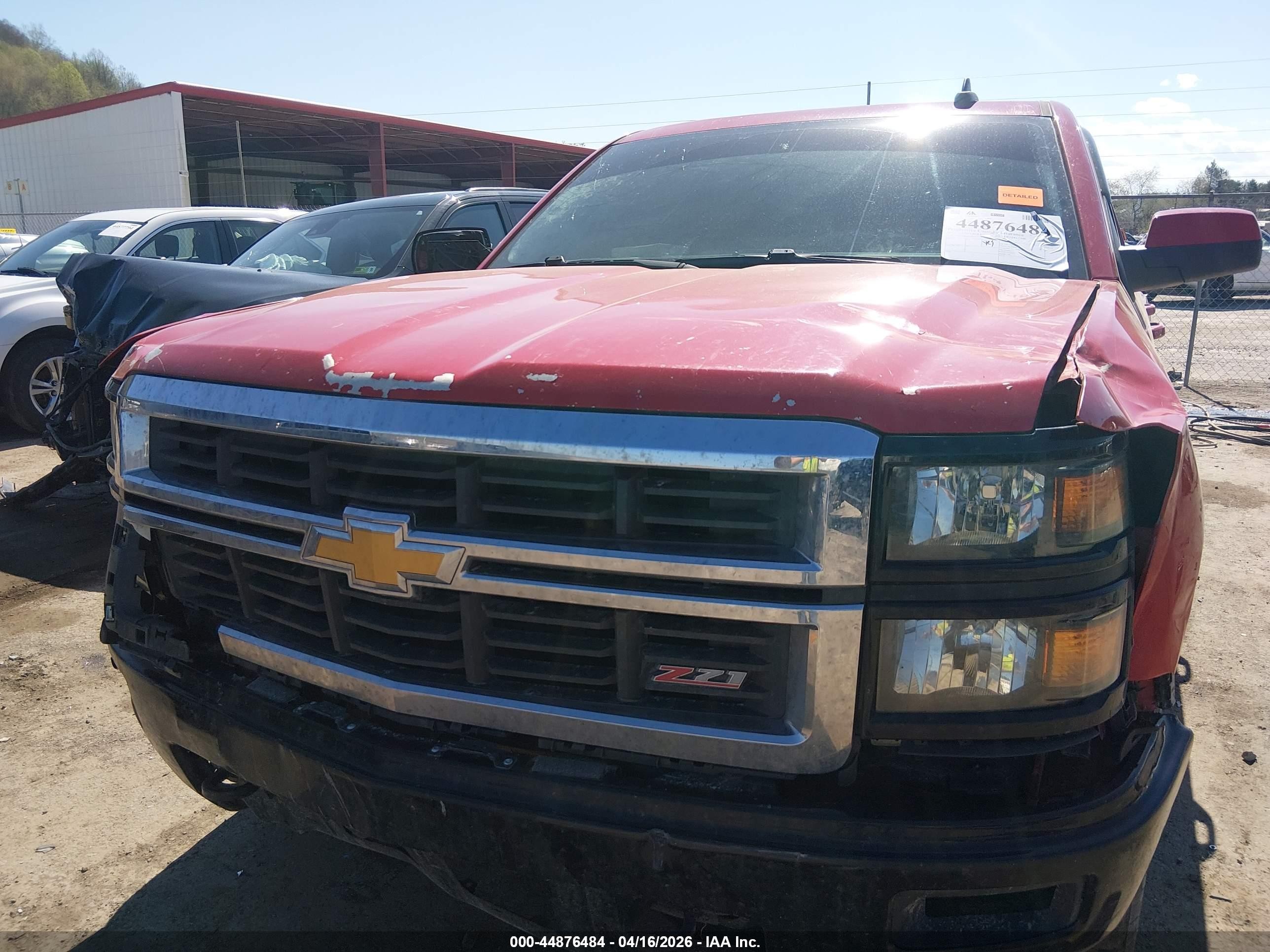 2015 Chevrolet Silverado 1500 2lt Красный vin: 3GCUKREC6FG437315