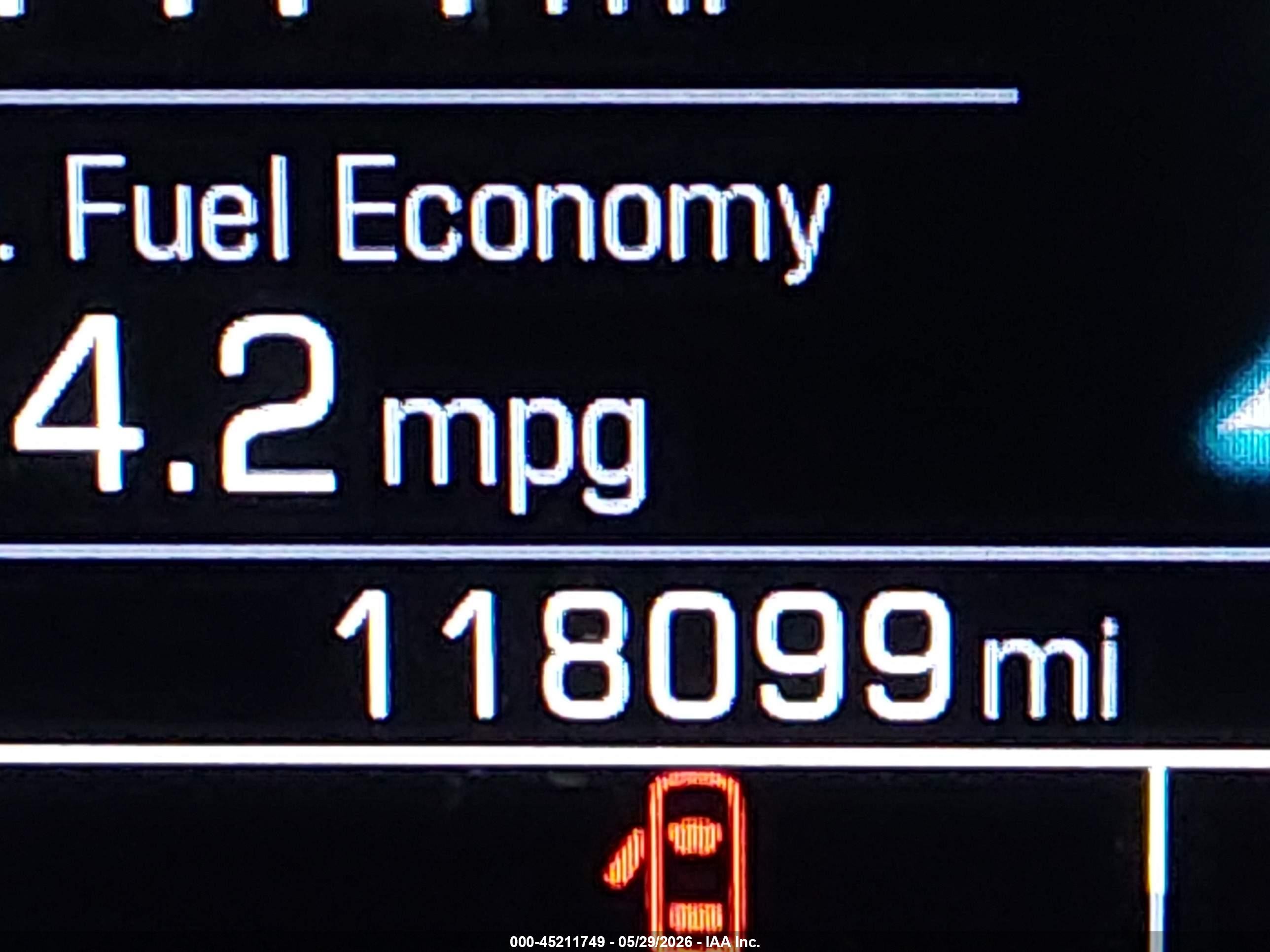 2018 Chevrolet Silverado 1500 2lt Серый vin: 3GCUKREC6JG212076