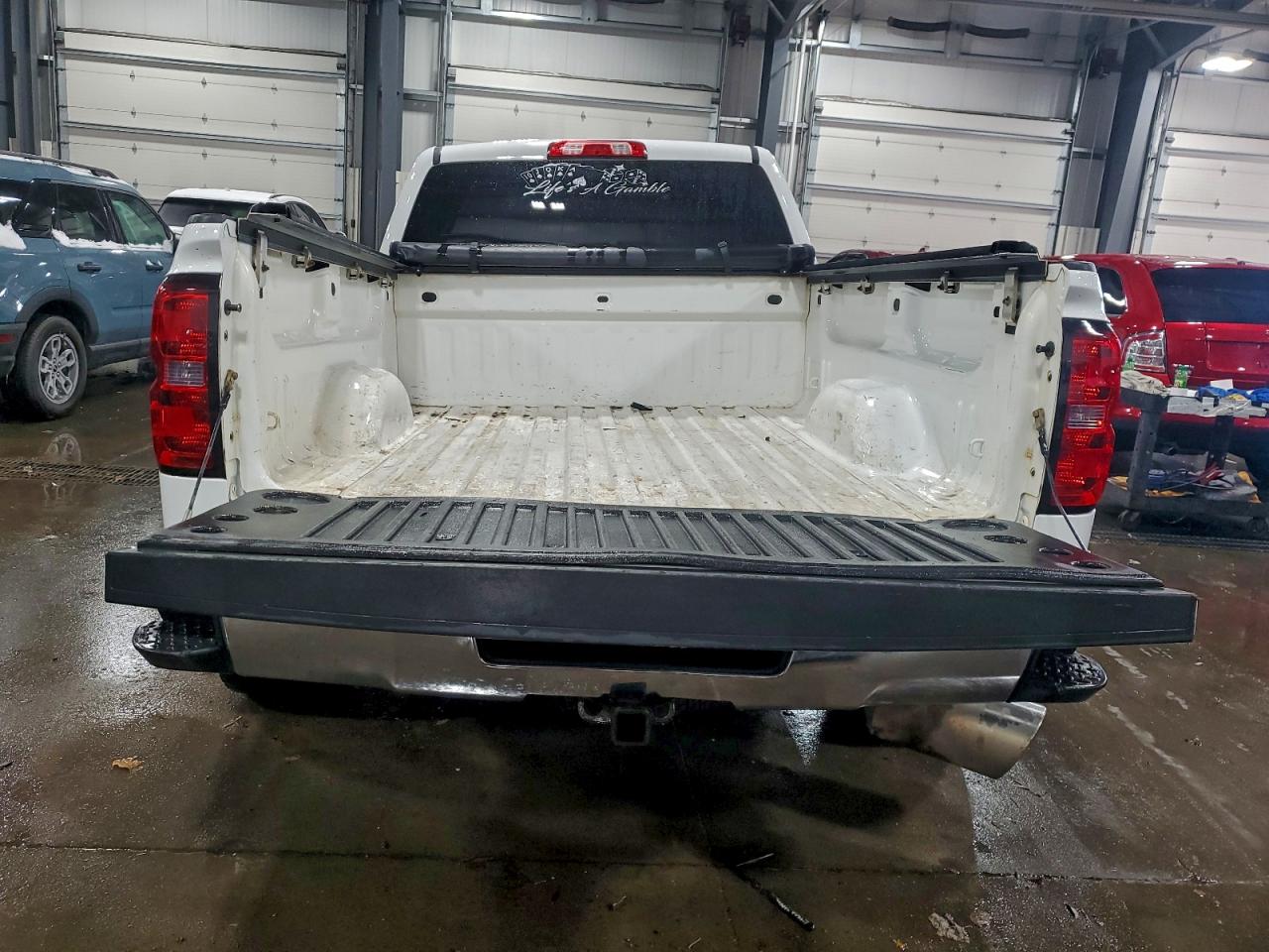 2014 Chevrolet Silverado K1500 Lt White vin: 3GCUKREC7EG286970