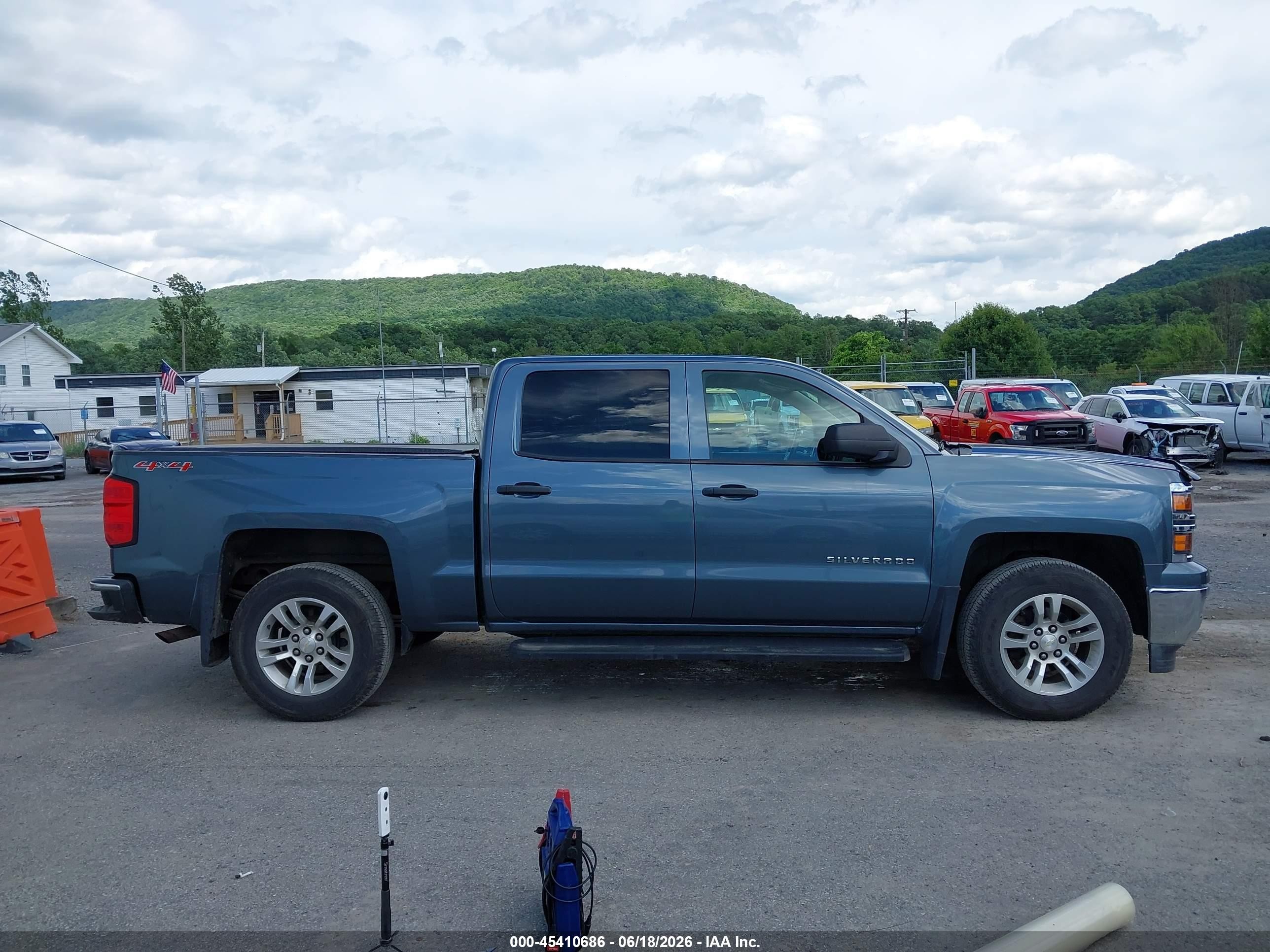 2014 Chevrolet Silverado 1500 Lt Blue vin: 3GCUKREC7EG321670