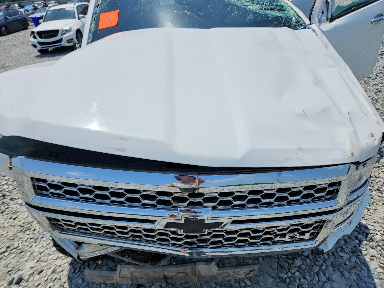 2014 Chevrolet Silverado K1500 Lt White vin: 3GCUKREC7EG435507
