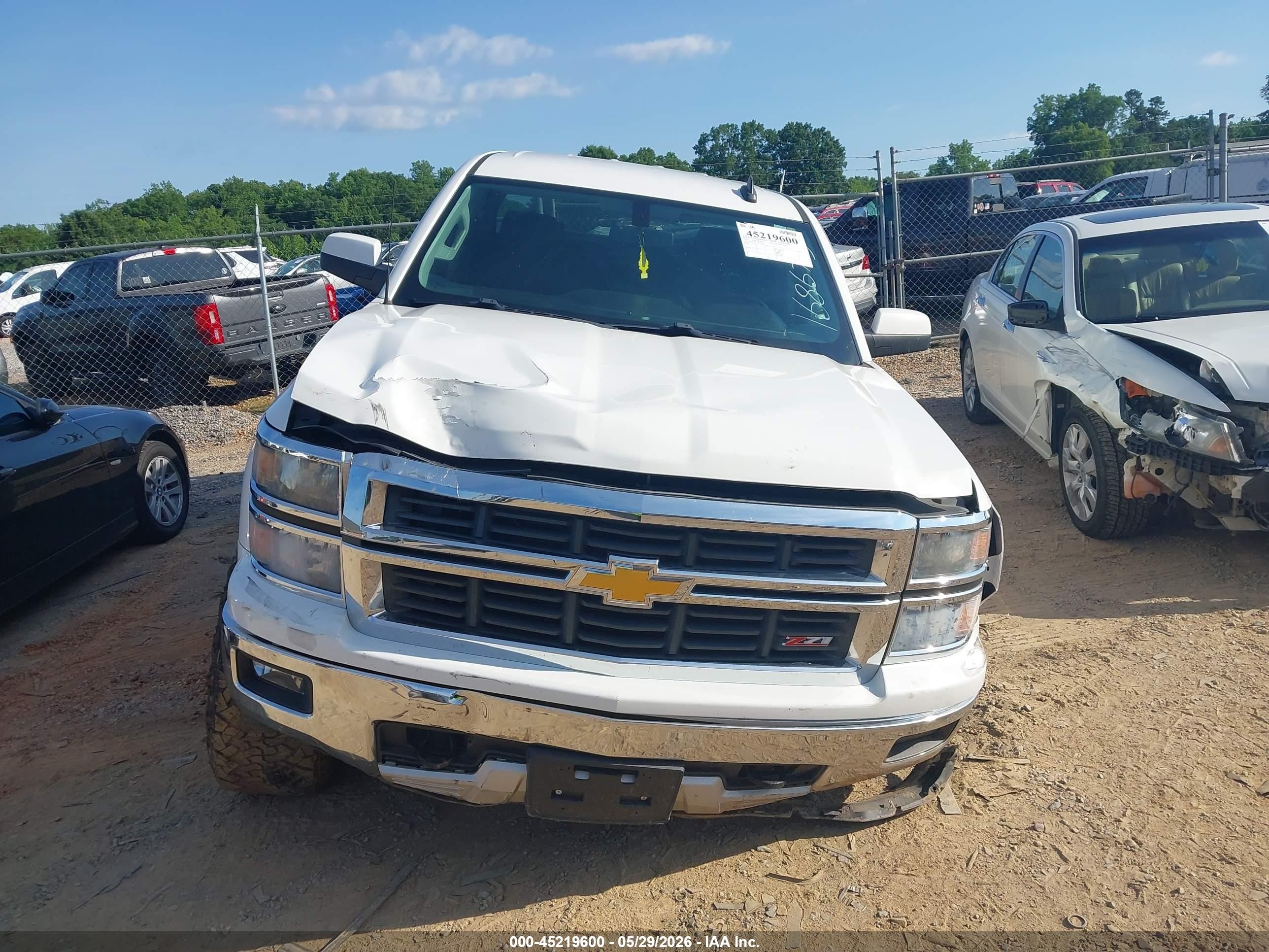 2015 Chevrolet Silverado 1500 2lt White vin: 3GCUKREC7FG105965