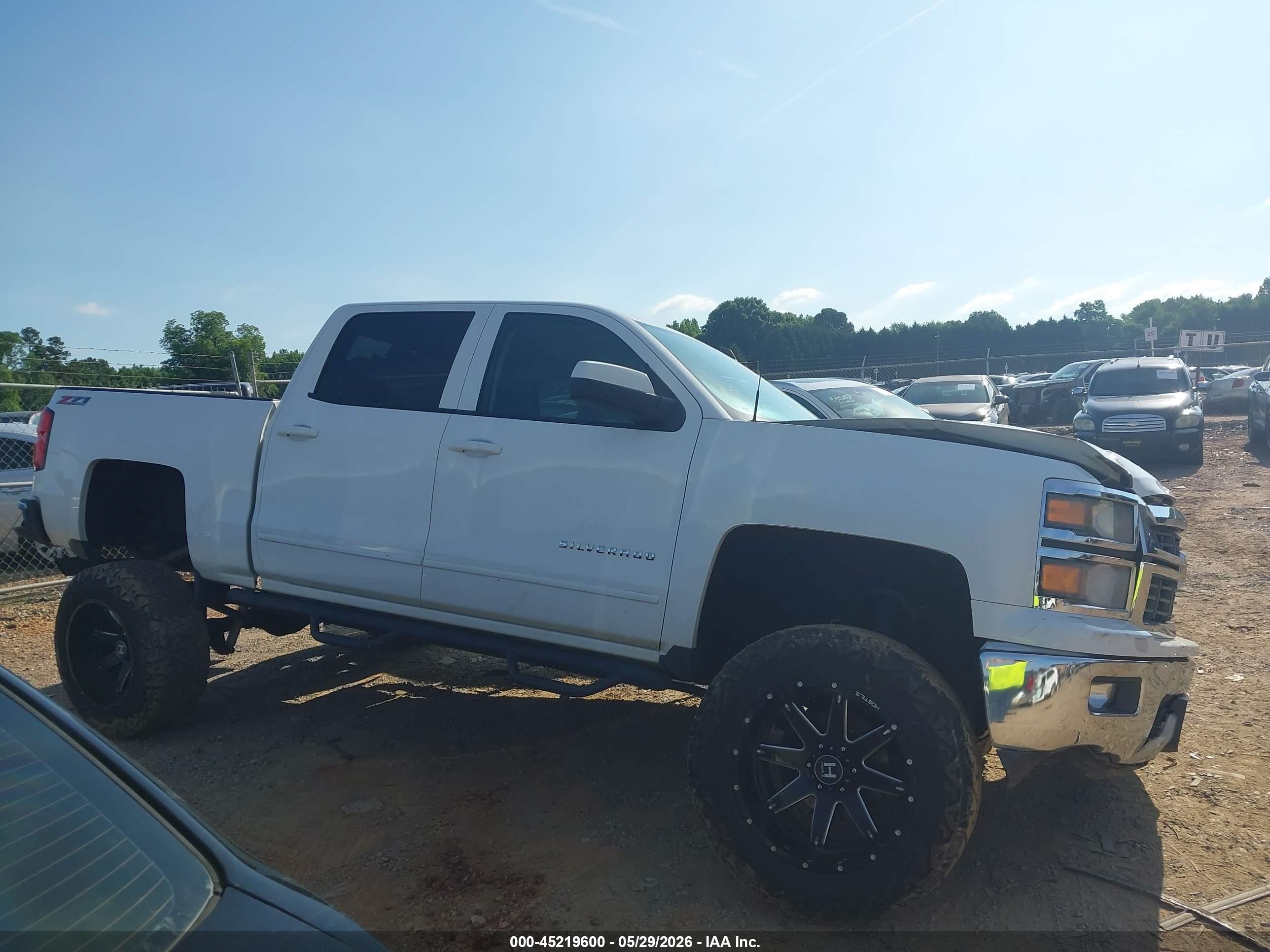2015 Chevrolet Silverado 1500 2lt White vin: 3GCUKREC7FG105965