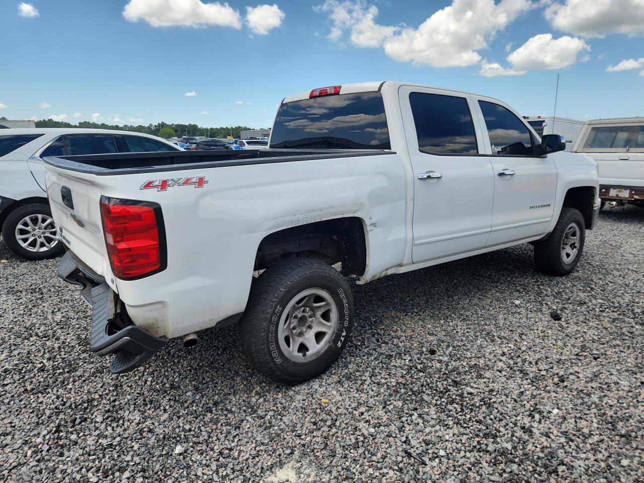 2015 Chevrolet Silverado K1500 Lt White vin: 3GCUKREC7FG108851