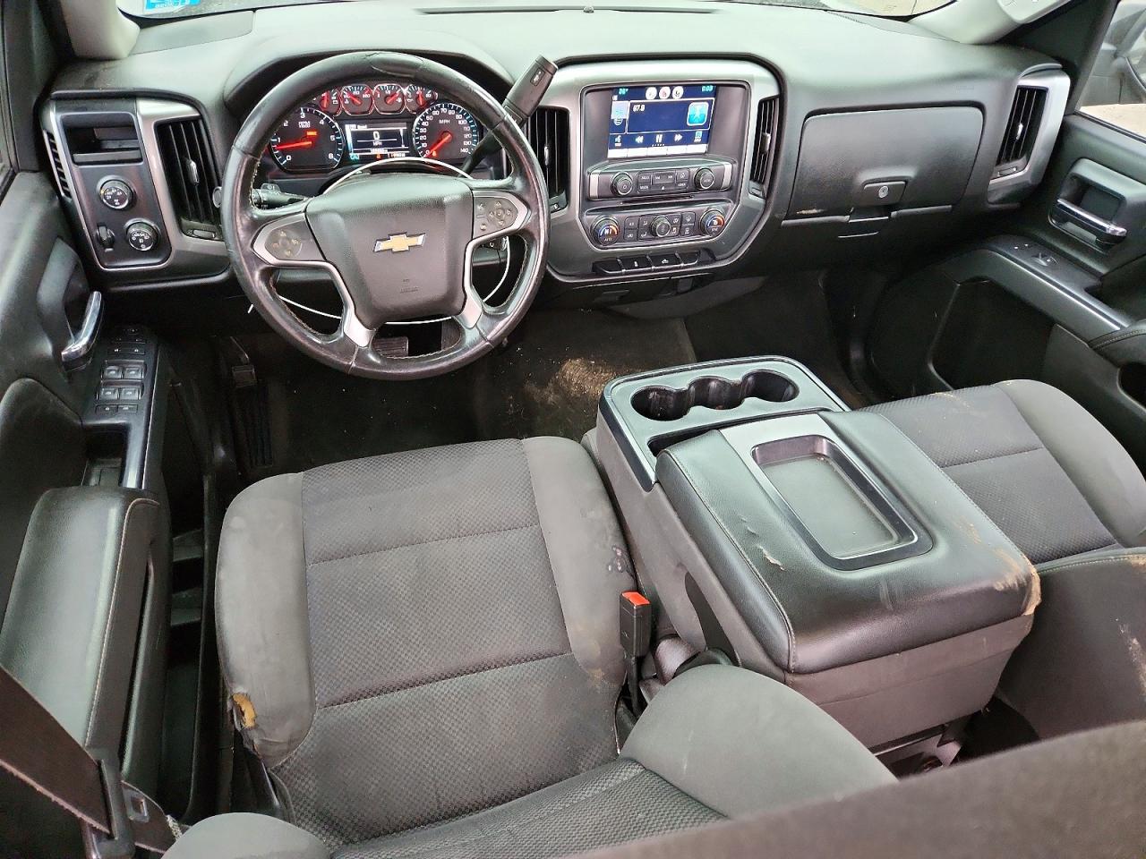2015 Chev Silverado Black vin: 3GCUKREC7FG153028