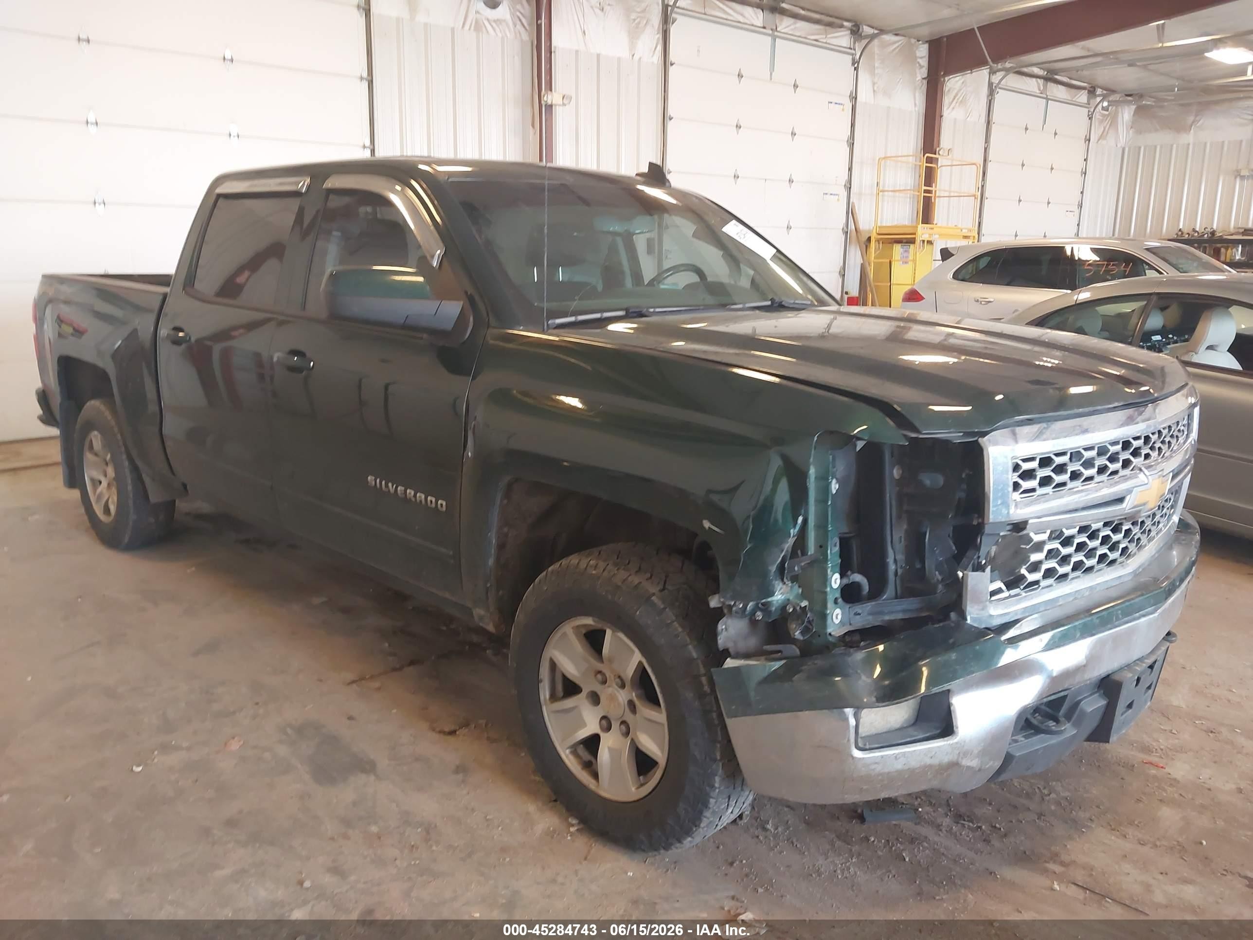 2015 Chevrolet Silverado 1500 1lt Green vin: 3GCUKREC7FG220520