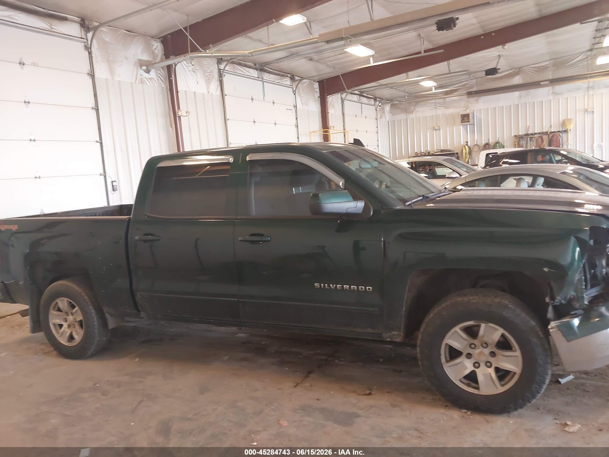 2015 Chevrolet Silverado 1500 1lt Green vin: 3GCUKREC7FG220520