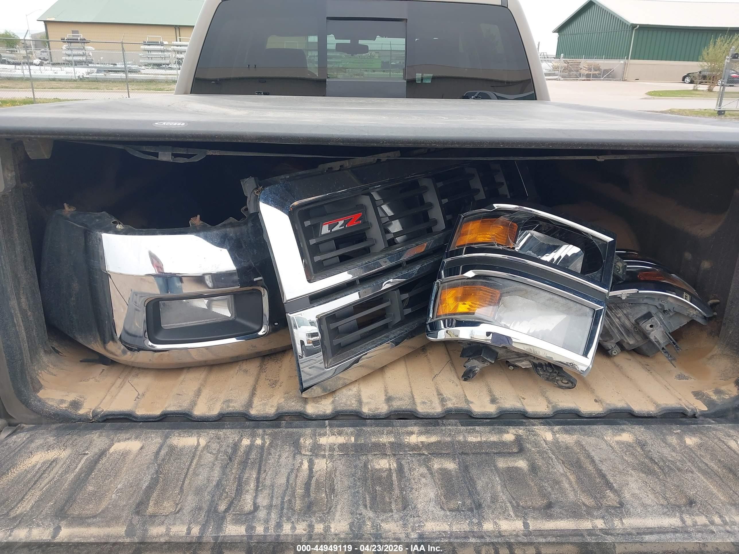 2015 Chevrolet Silverado 1500 2lt Бежевый vin: 3GCUKREC7FG483722