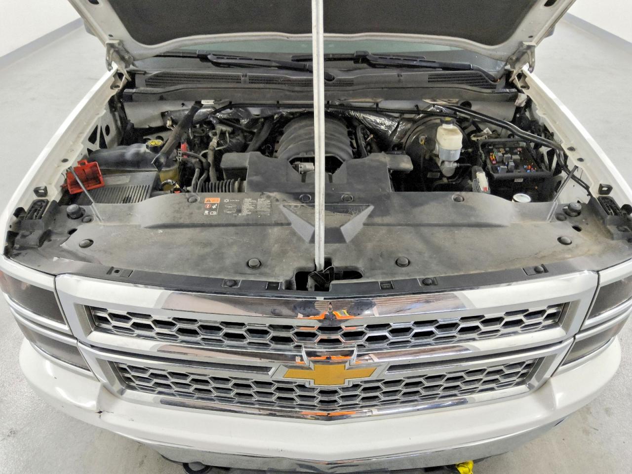 2015 Chevrolet Silverado K1500 Lt White vin: 3GCUKREC7FG519294