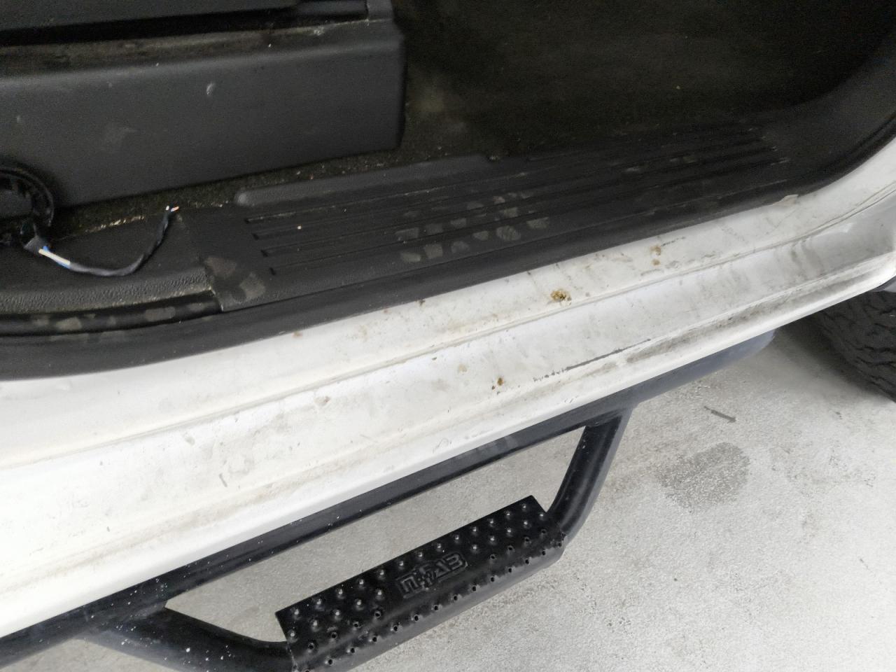 2015 Chevrolet Silverado K1500 Lt White vin: 3GCUKREC7FG519294 Damage: Right Rocker Panel, Heavy Scratch, 6 To 7 Inches