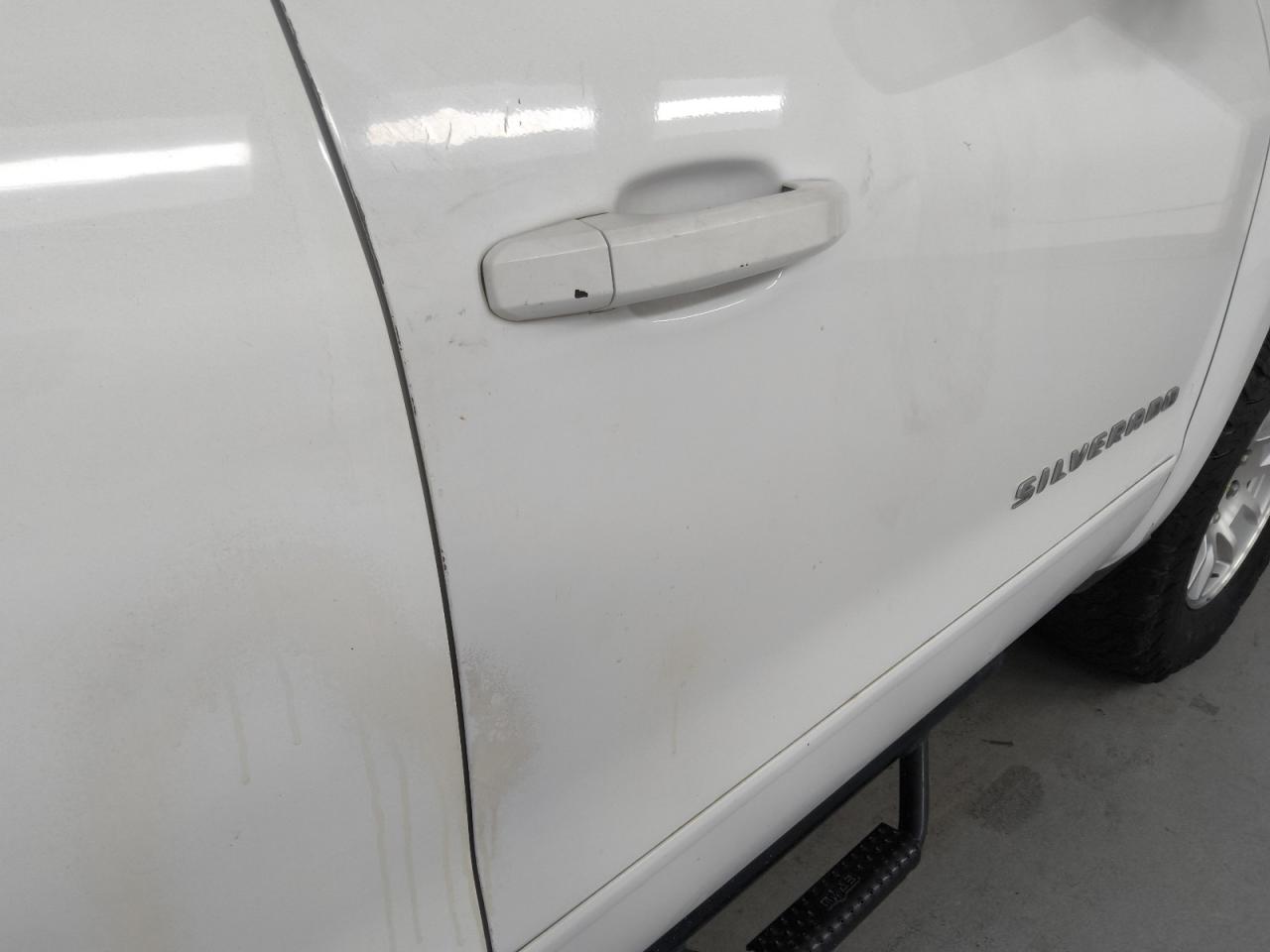 2015 Chevrolet Silverado K1500 Lt White vin: 3GCUKREC7FG519294 Damage: Right Running Board, Aftermarket, Acceptable