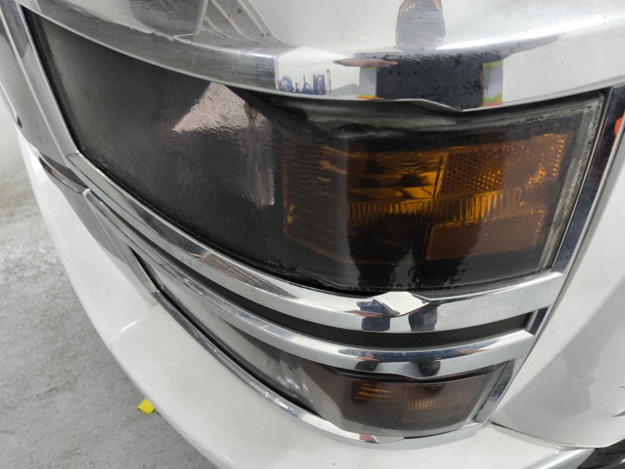 2015 Chevrolet Silverado K1500 Lt White vin: 3GCUKREC7FG519294 Damage: Left Head Lamp, Faded, Repair Required