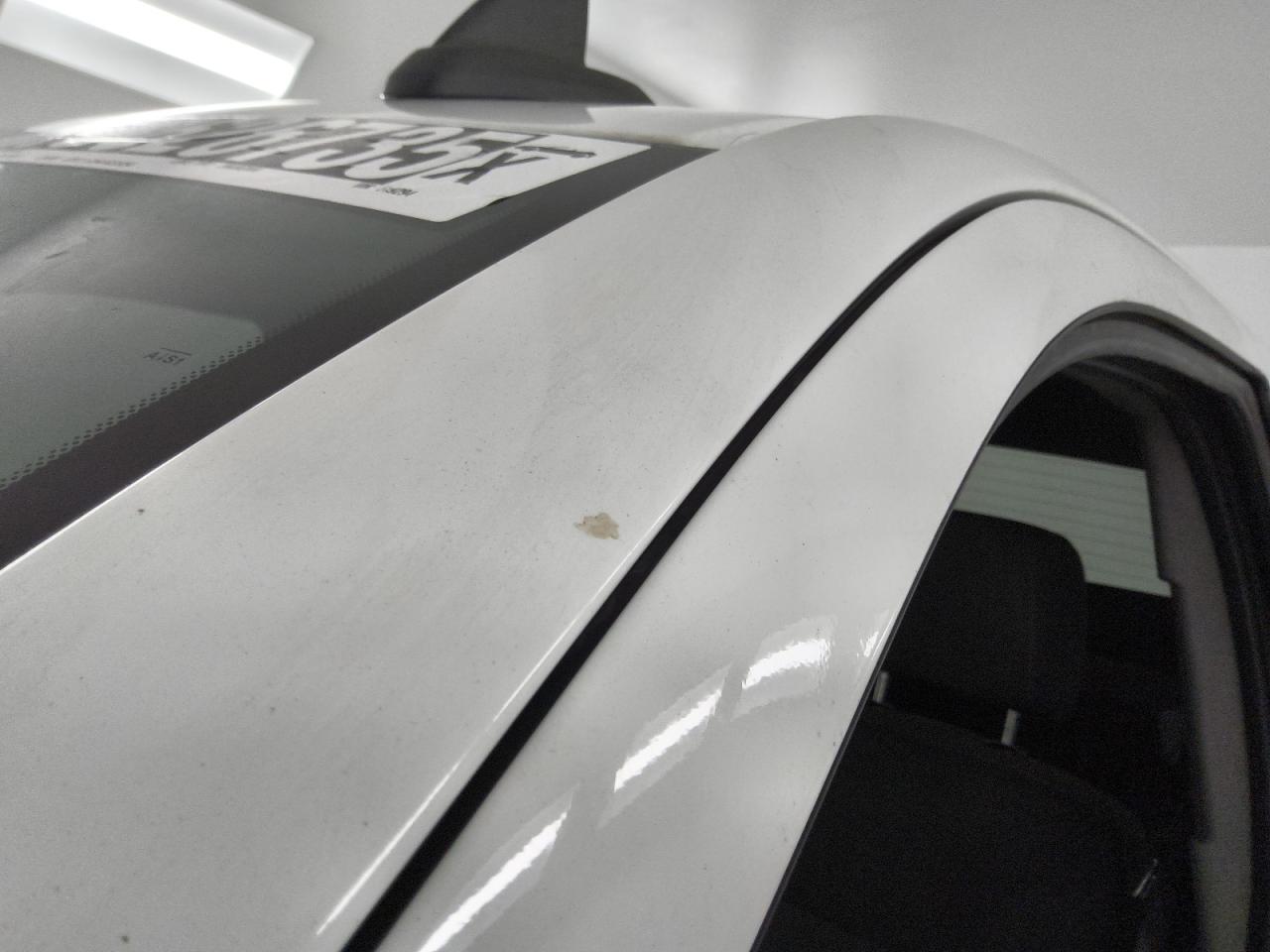 2015 Chevrolet Silverado K1500 Lt White vin: 3GCUKREC7FG519294 Damage: Left Drip Rail, Chipped, 1