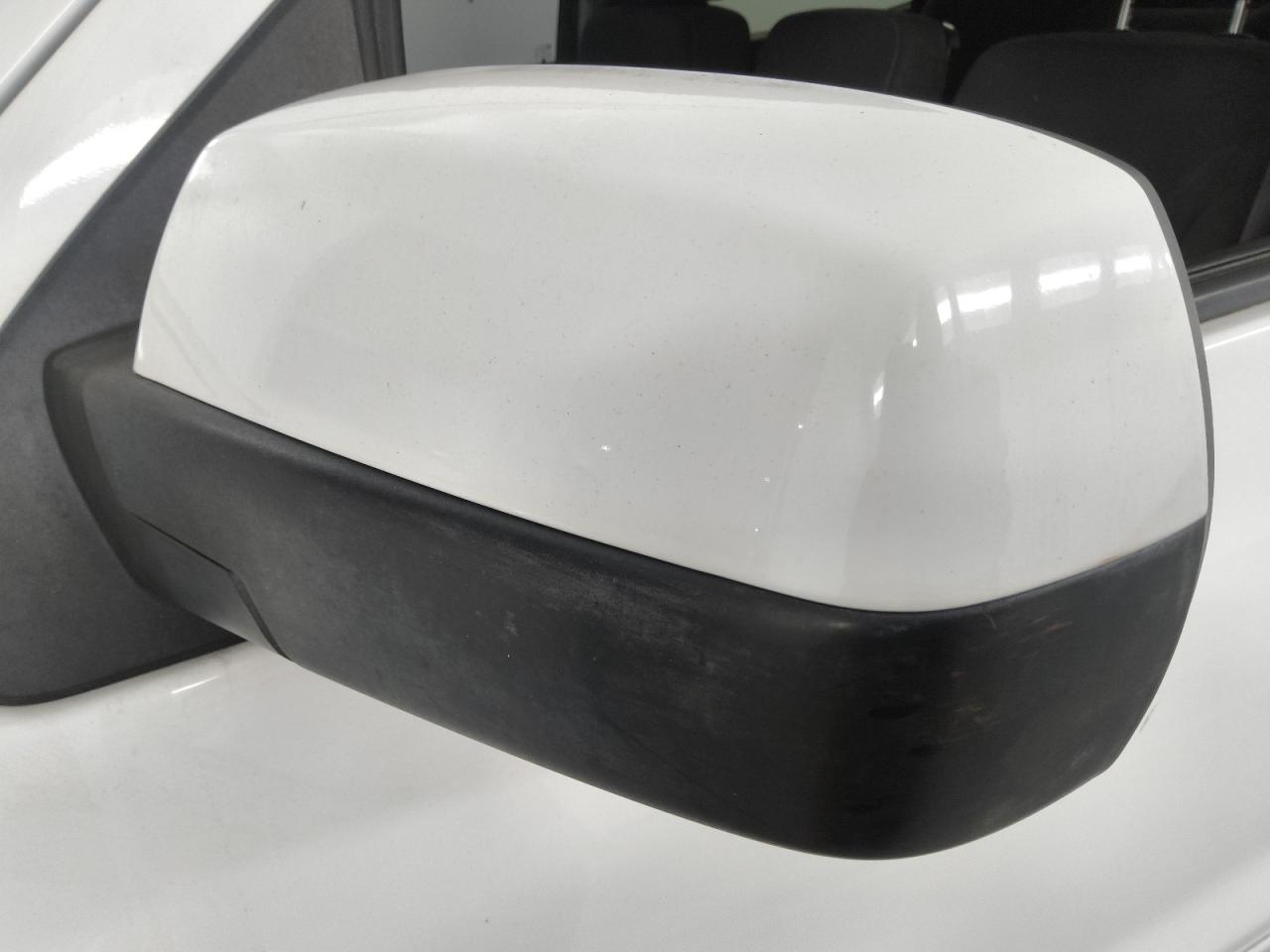 2015 Chevrolet Silverado K1500 Lt White vin: 3GCUKREC7FG519294 Damage: Lf Mirror Cover, Chipped, 2