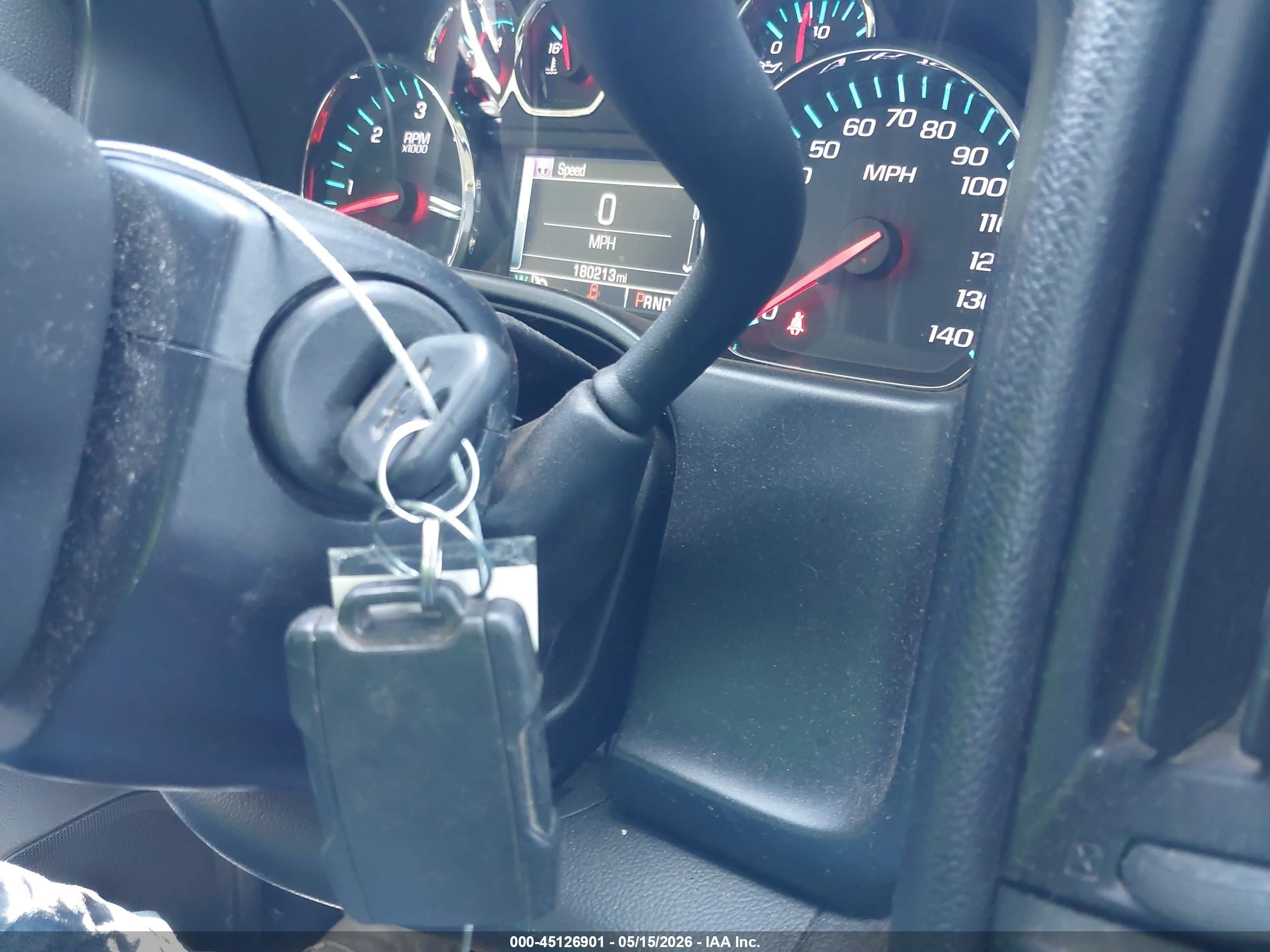 2015 Chevrolet Silverado 1500 1lt Белый vin: 3GCUKREC7FG531834