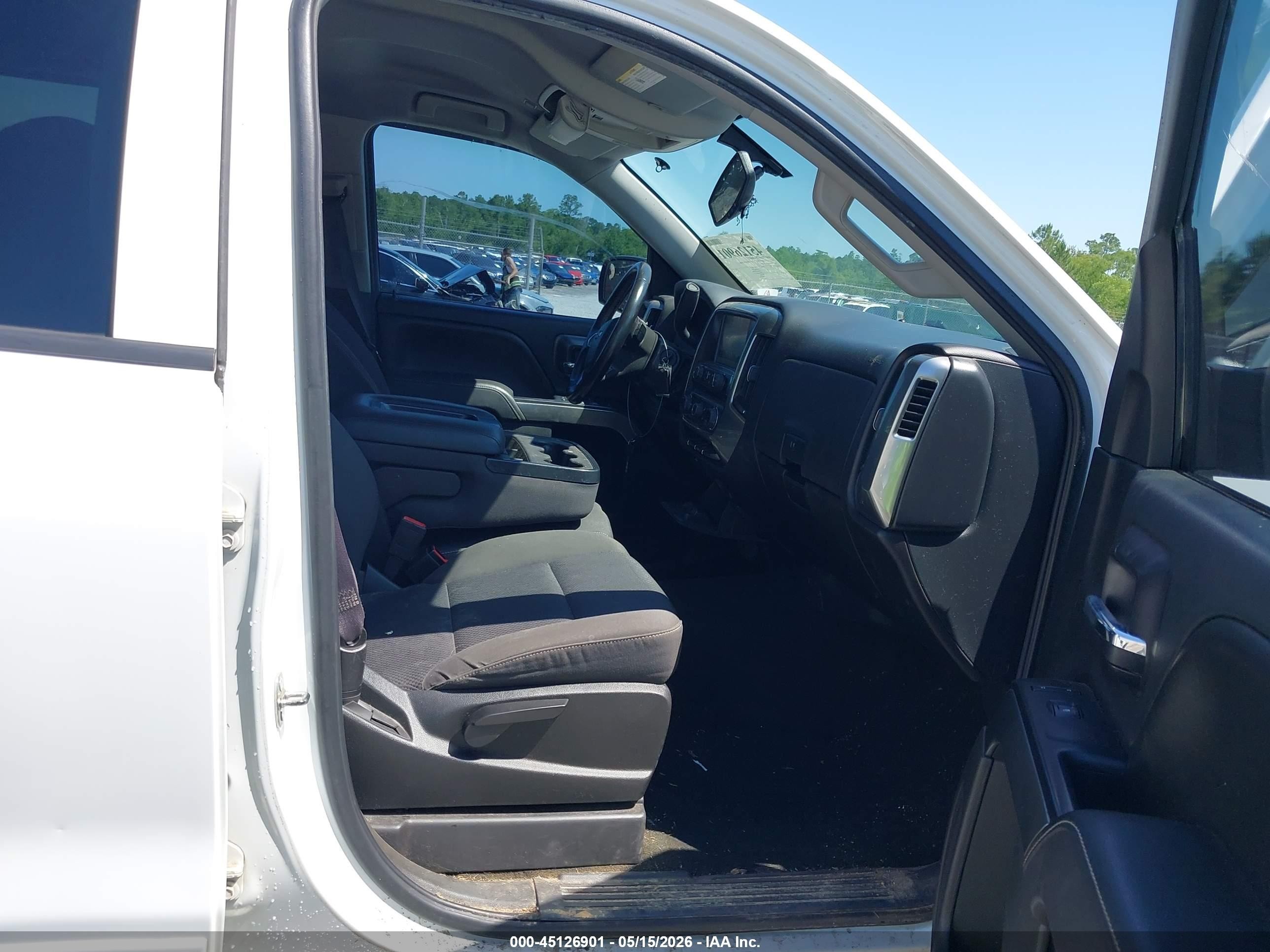 2015 Chevrolet Silverado 1500 1lt Белый vin: 3GCUKREC7FG531834