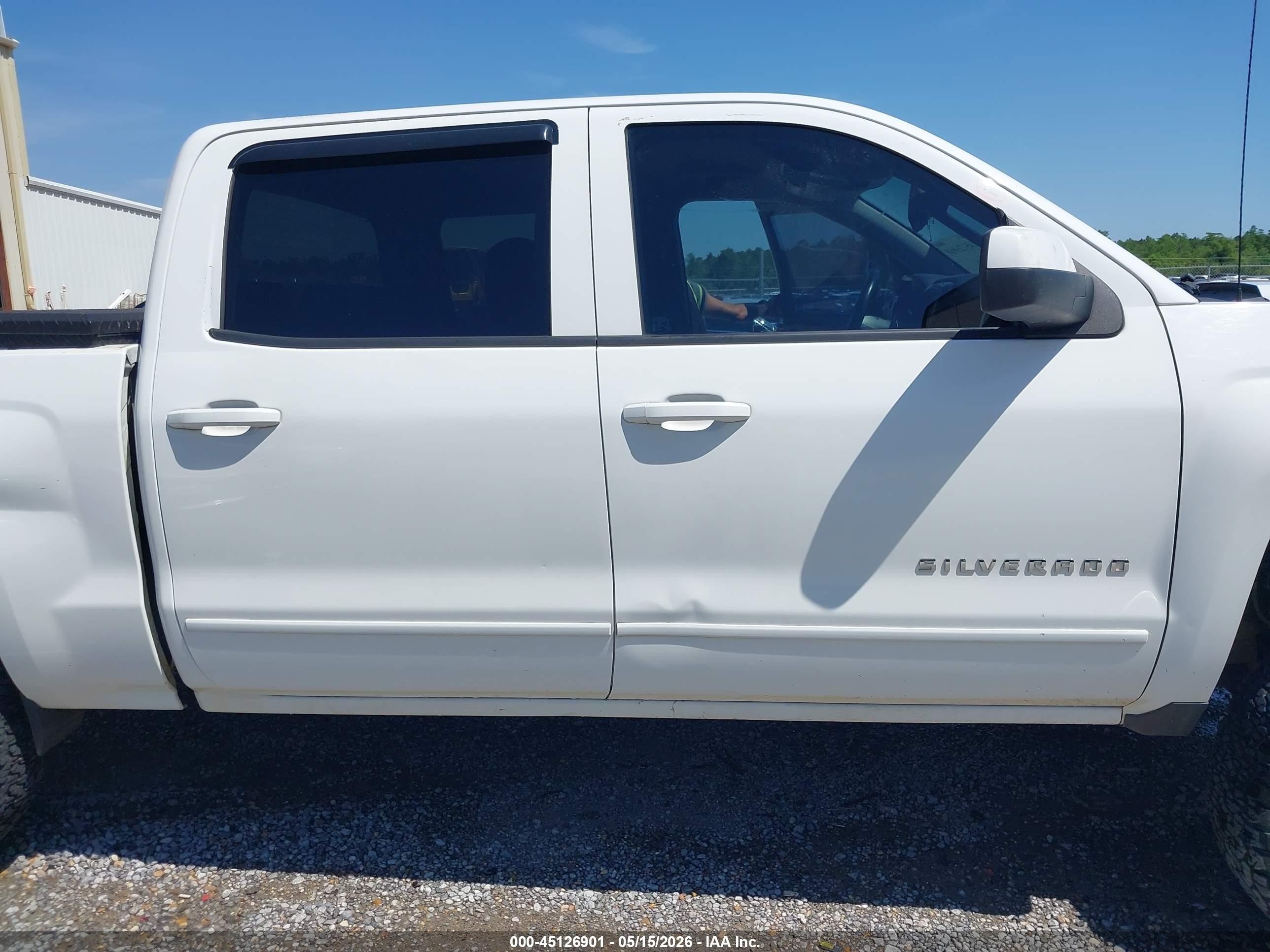 2015 Chevrolet Silverado 1500 1lt Белый vin: 3GCUKREC7FG531834