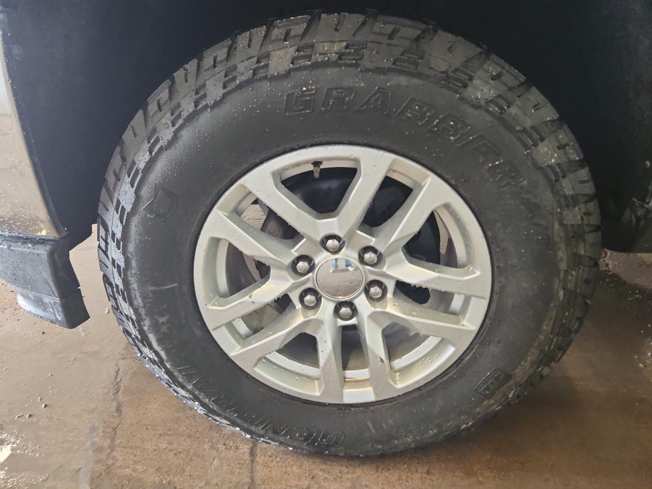 2016 Chevrolet Silverado K1500 Lt Gray vin: 3GCUKREC7GG106471 Damage: Left Front Wheel, Curb Rash, 2 To 3 Inches