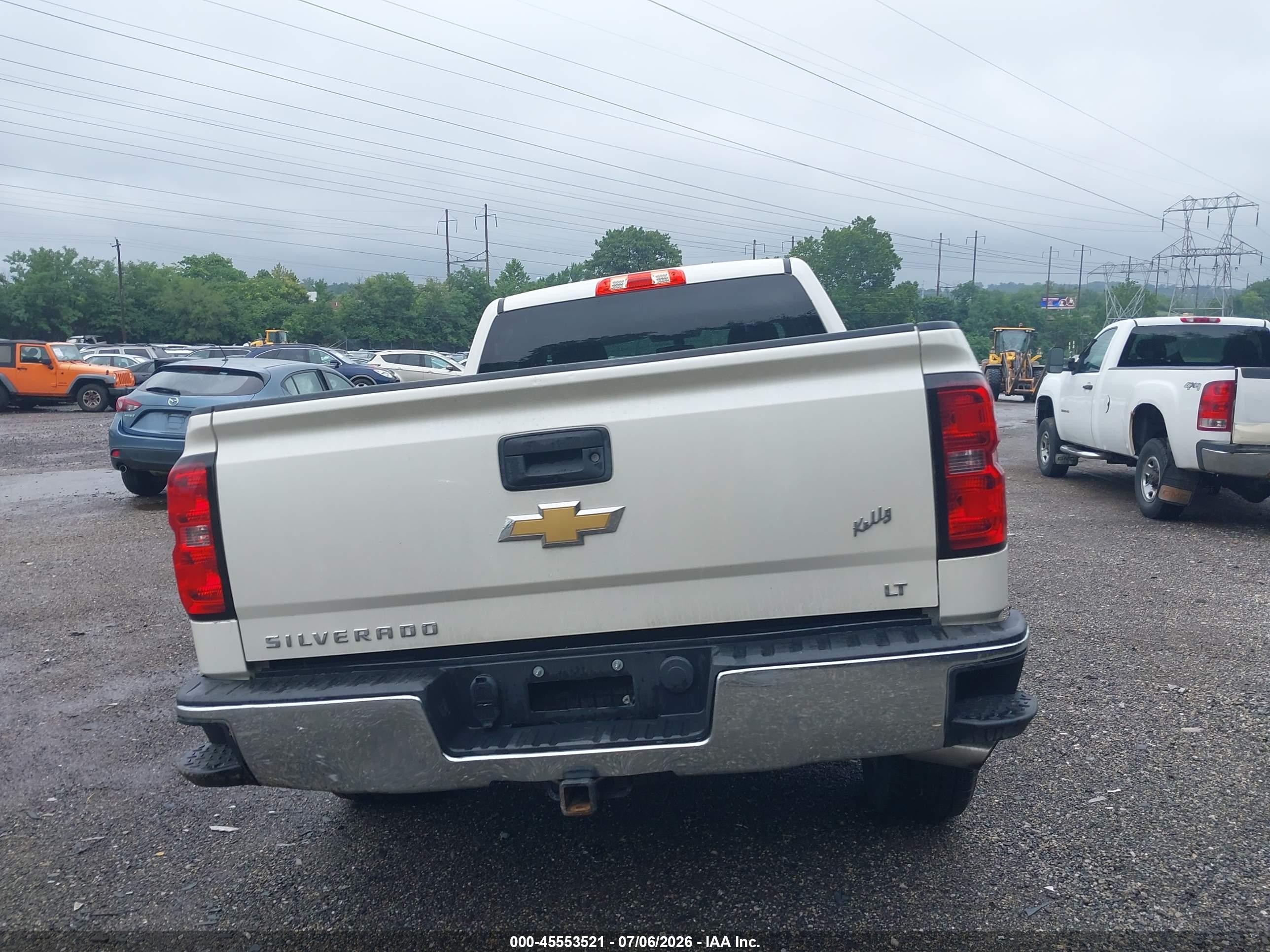 2014 Chevrolet Silverado 1500 Lt White vin: 3GCUKREC8EG159807