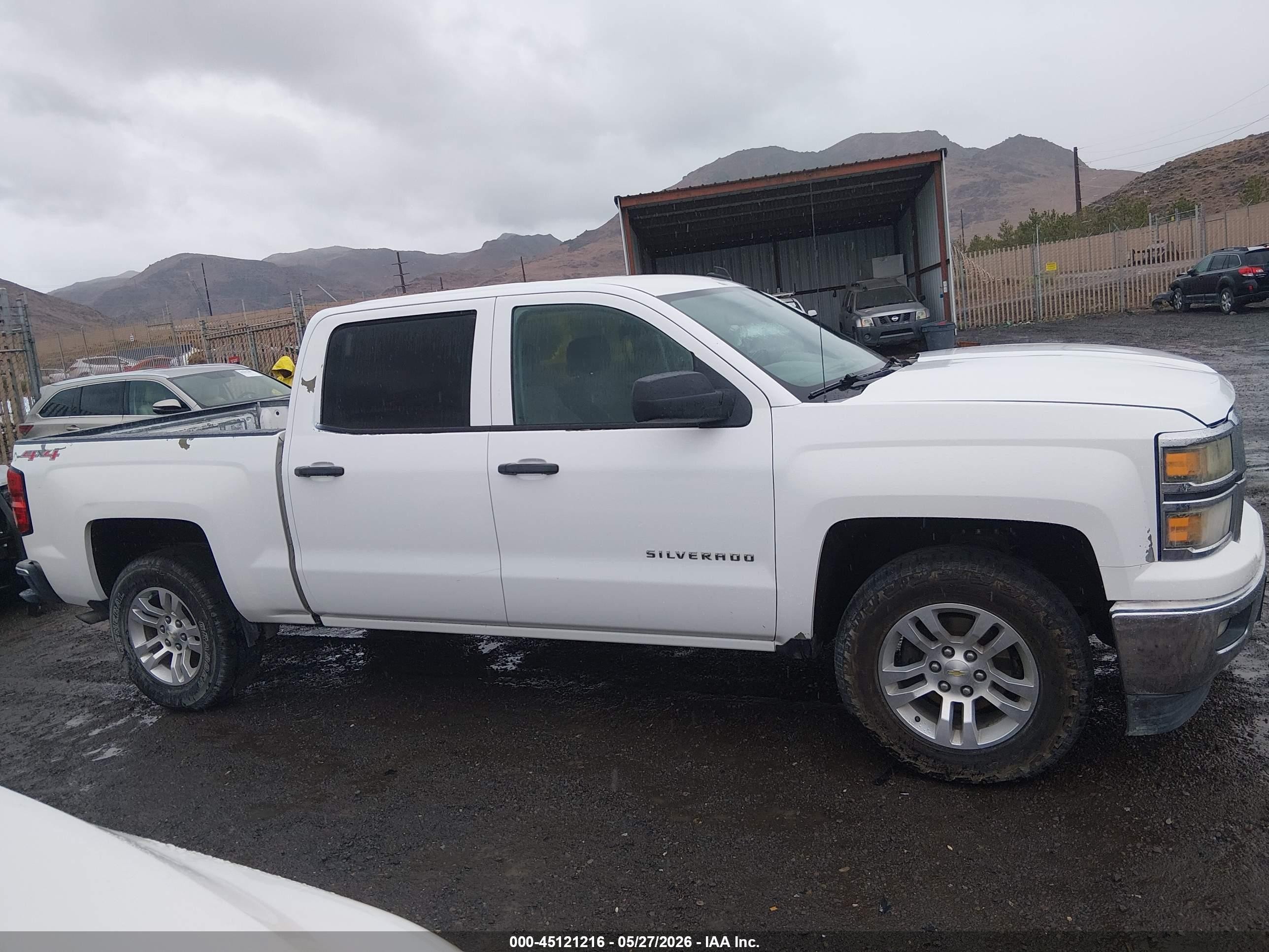 2014 Chevrolet Silverado 1500 1lt White vin: 3GCUKREC8EG179703